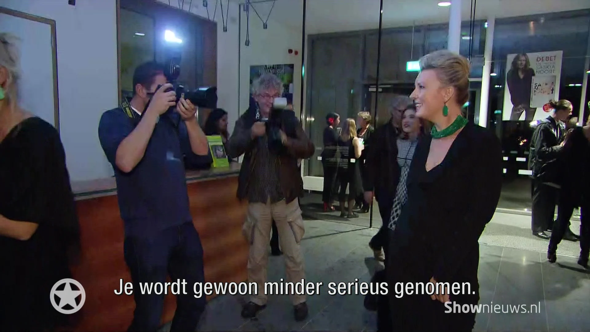 300 Schrijvers, dichters en uitgevers in actie tegen plannen Boekenweek