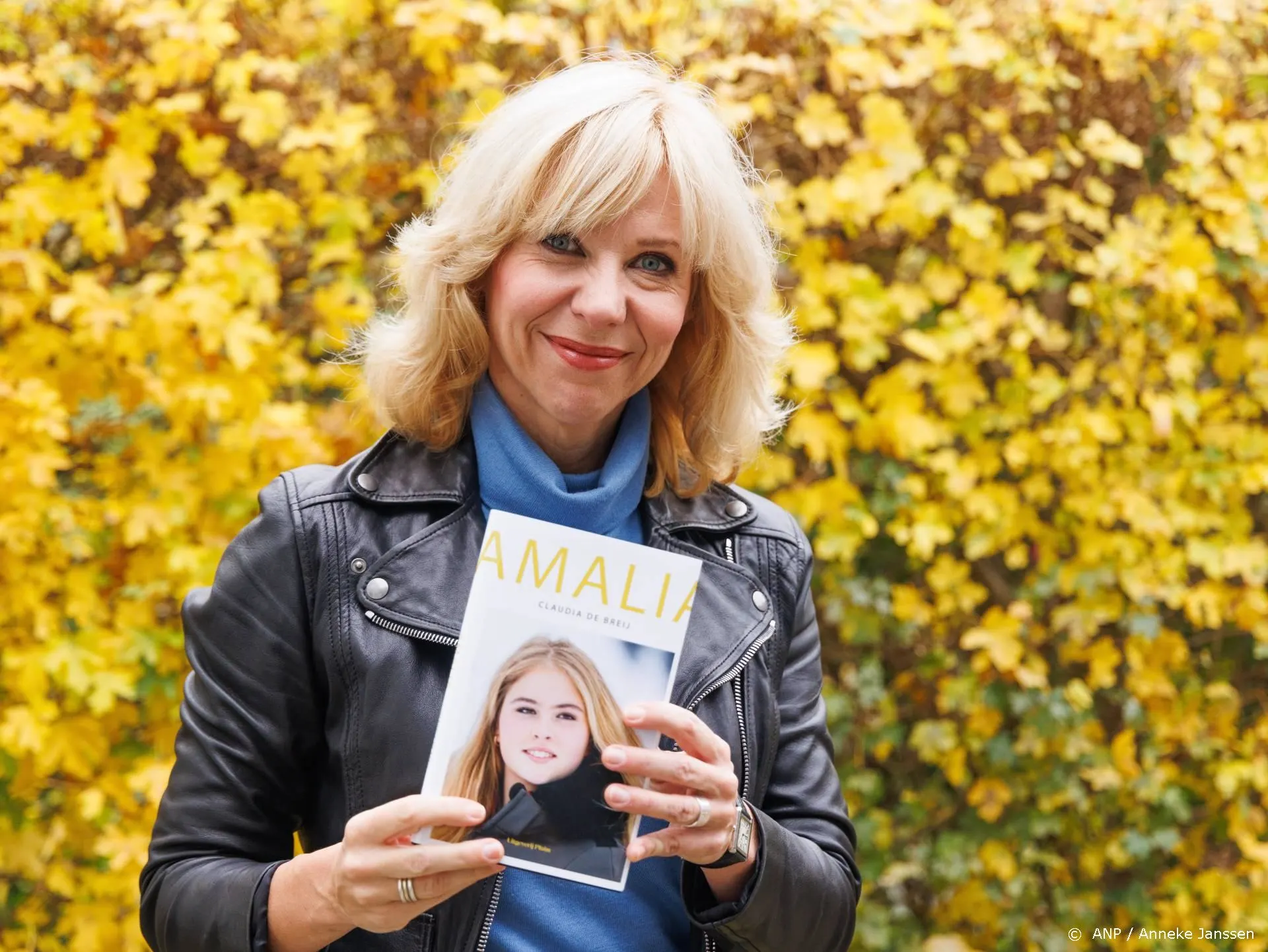 Boek over Amalia fier bovenaan bestsellerlijst