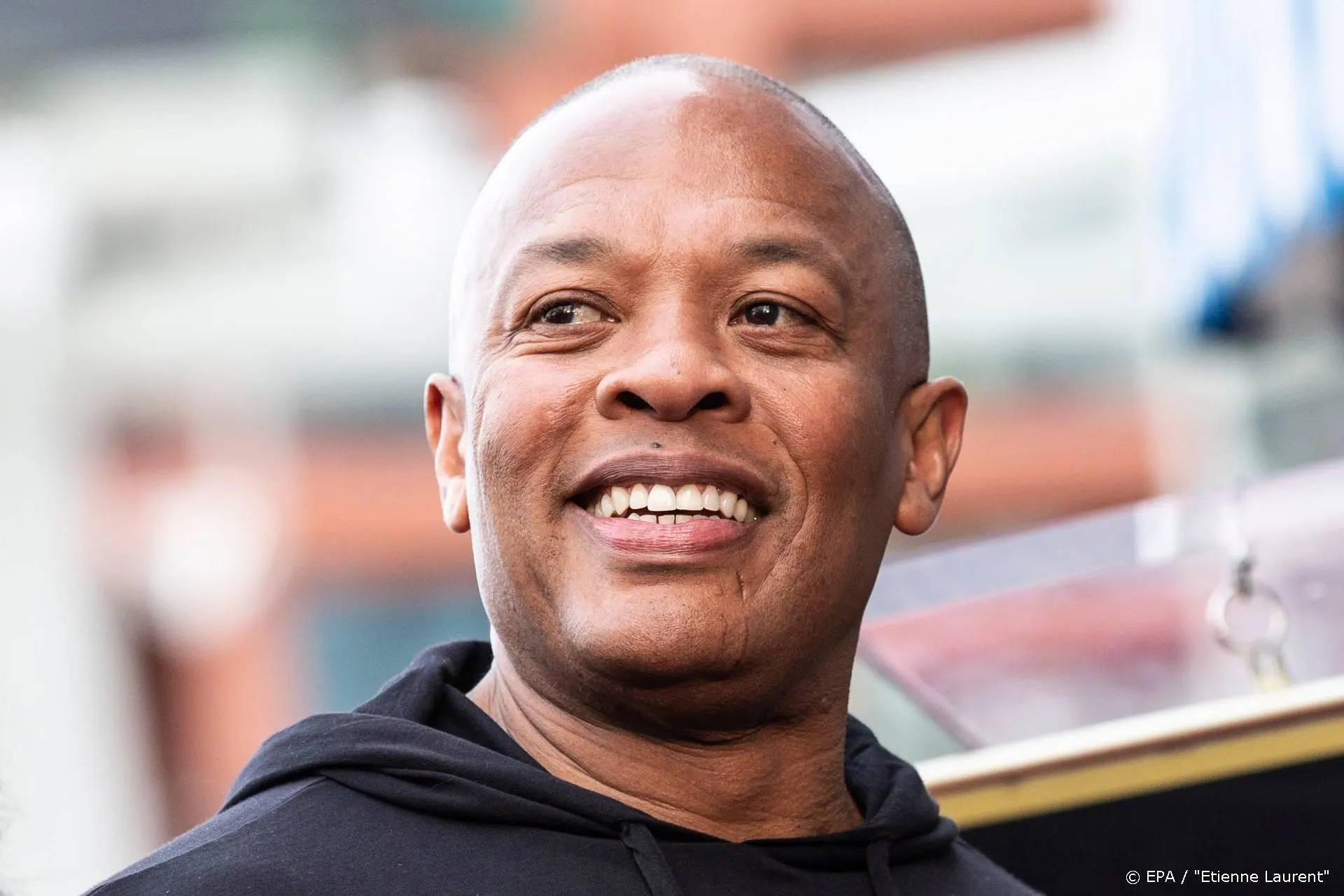 Dr. Dre brengt debuutalbum naar streamingdiensten