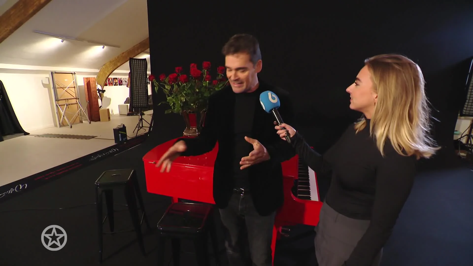 Jeroen van der Boom over de grootste pianobar van Nederland