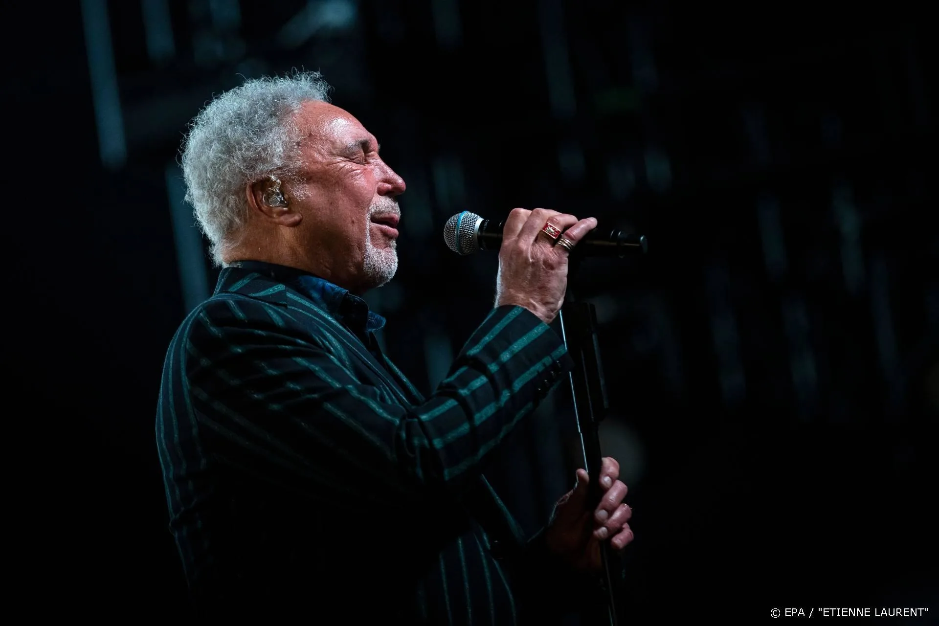 Tom Jones: ik ga door zolang ik adem