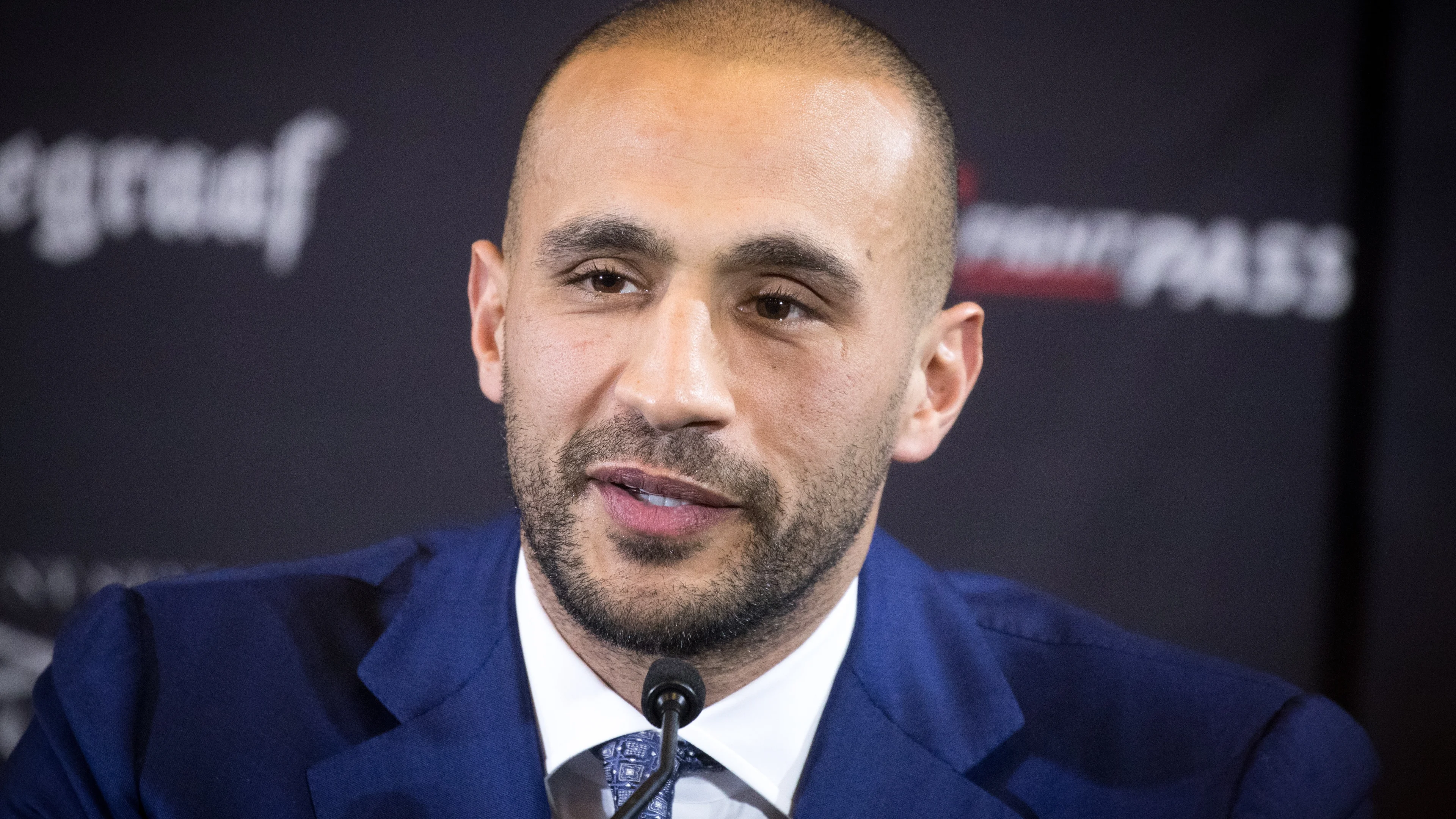 Goede vriend reageert op bizarre foto's Badr Hari