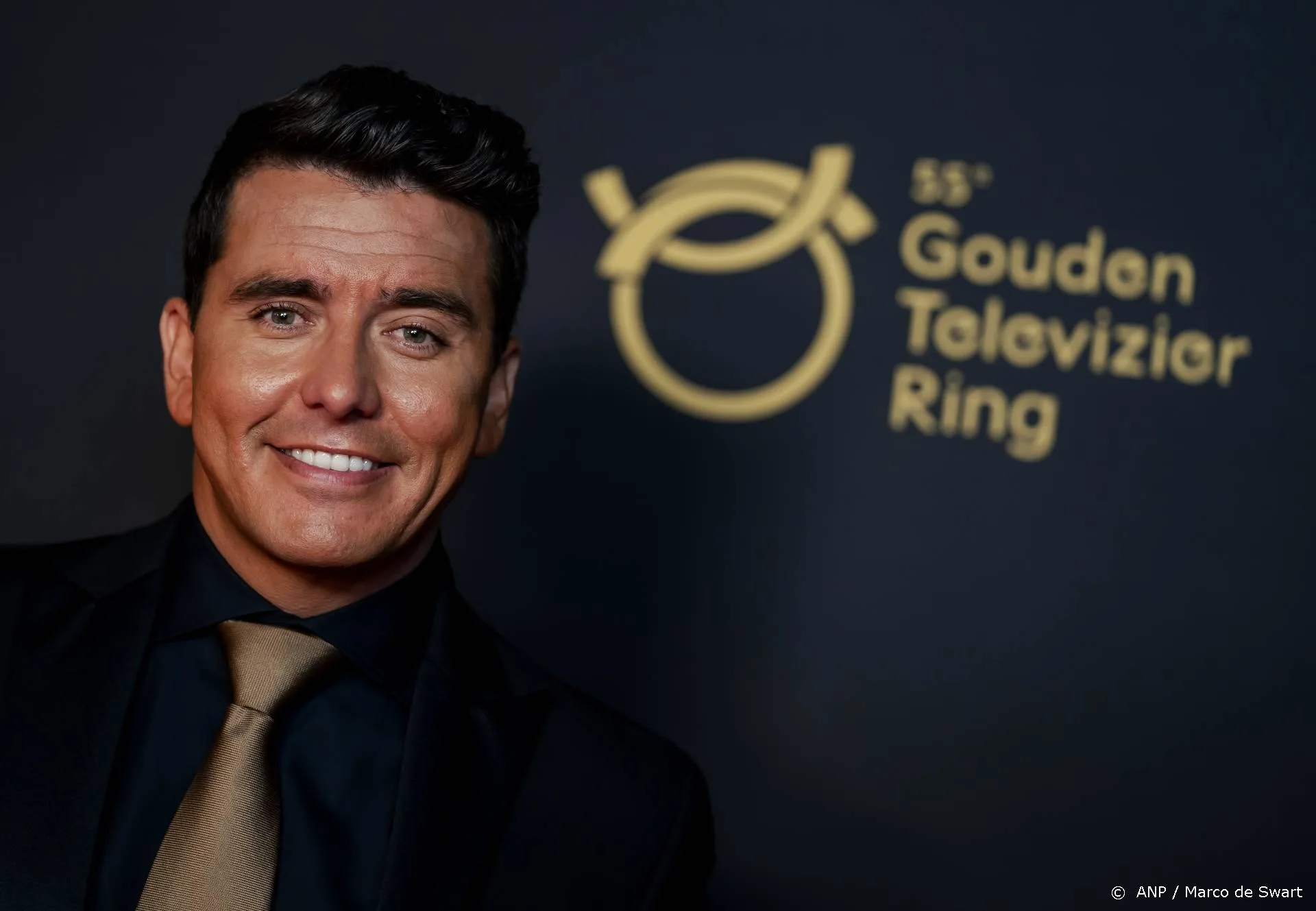 Kijkers Songfestival gaan los om 'duckface' Jan Smit 