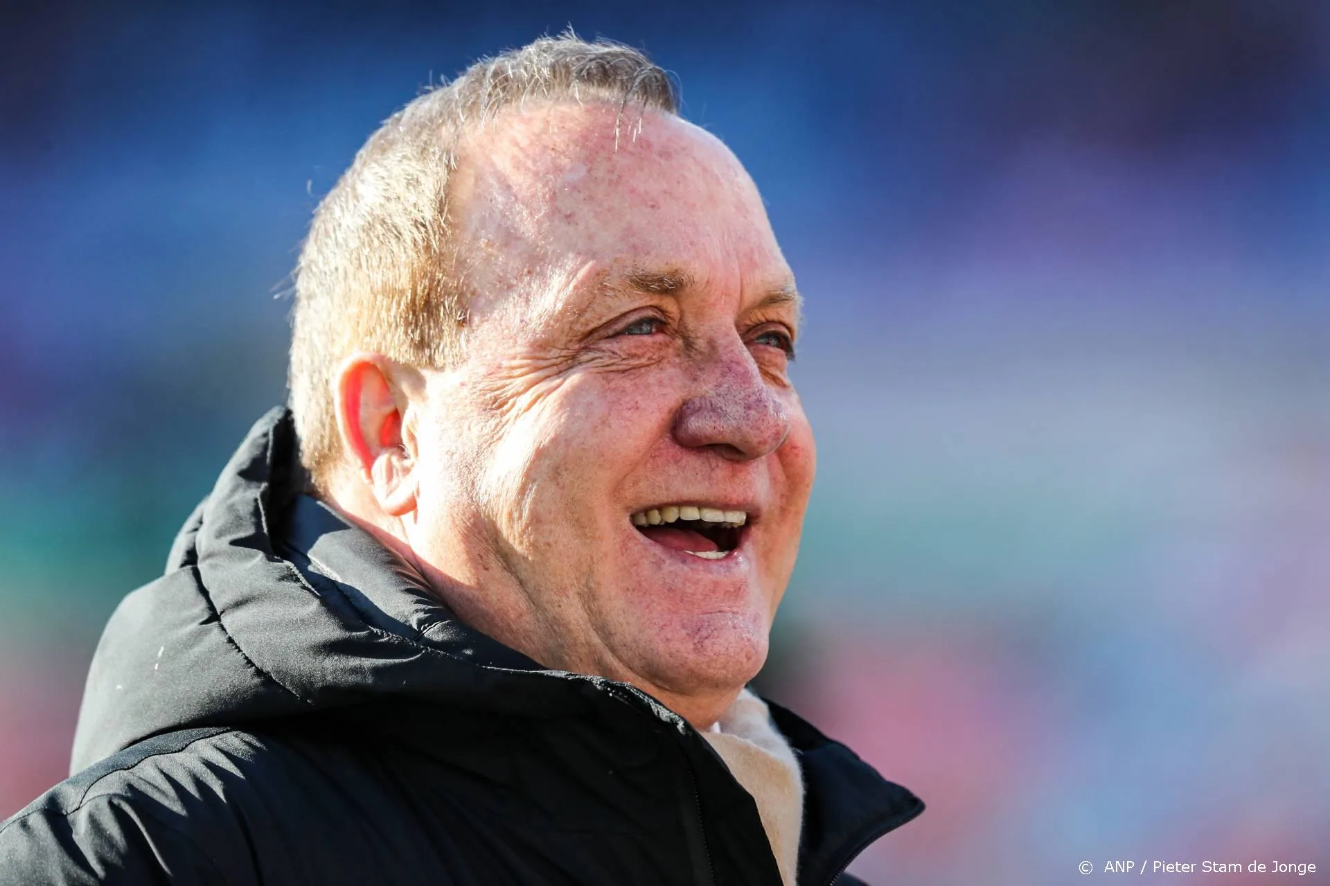Dick Advocaat snapt niet dat songfestival boven Feyenoord gaat