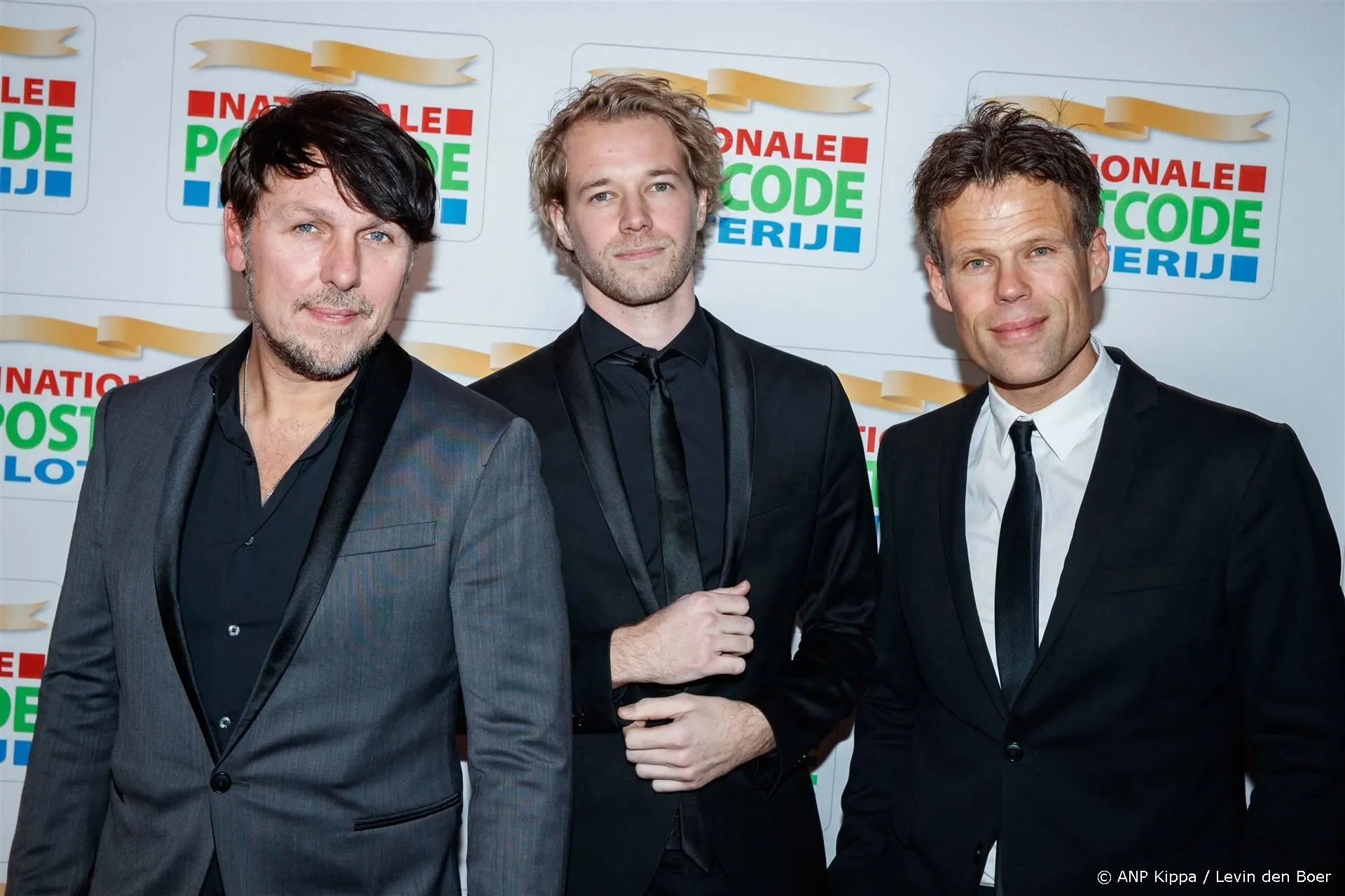 Héél bijzonder optreden van band 3JS