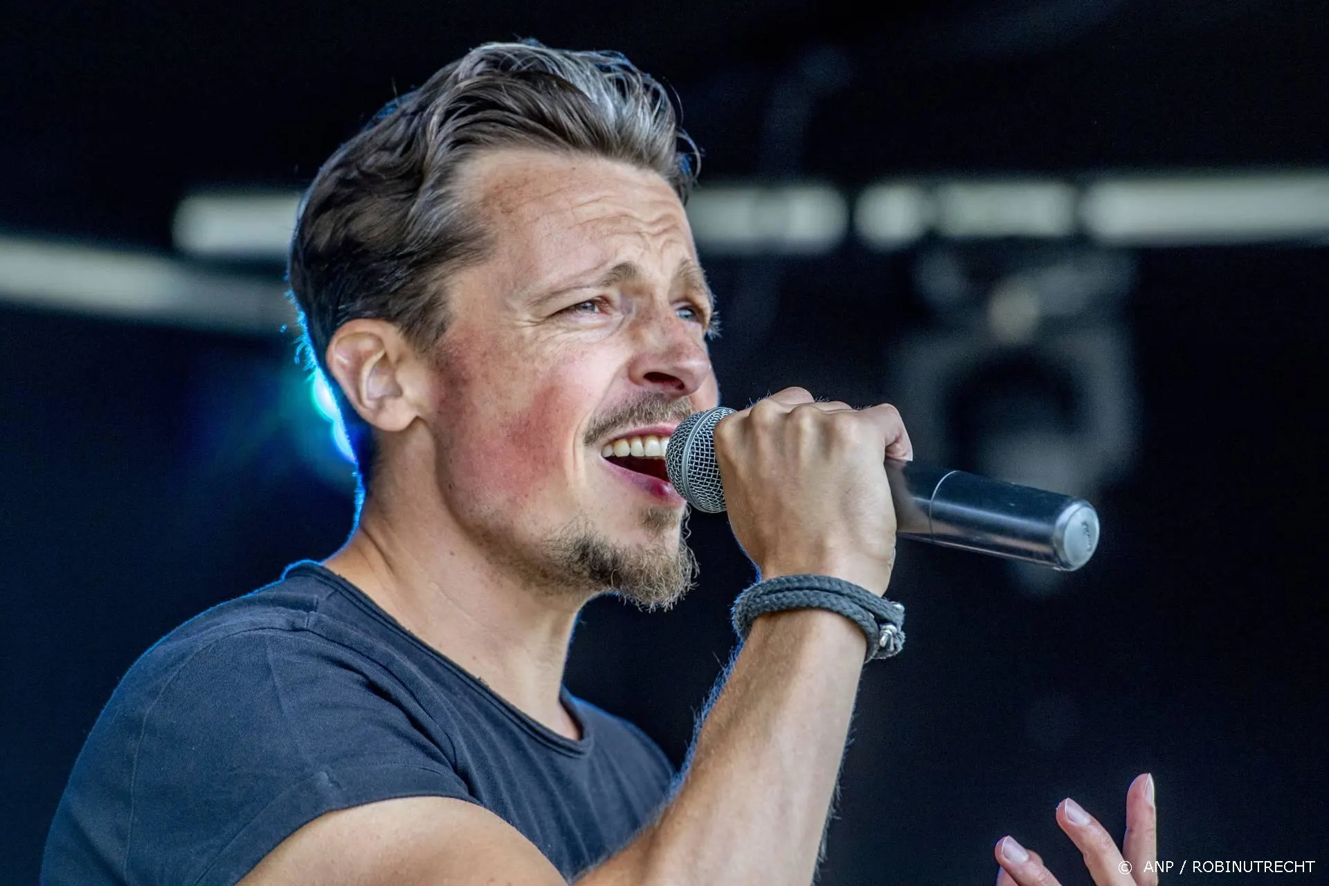 'Baas B' lanceert eerste soloalbum