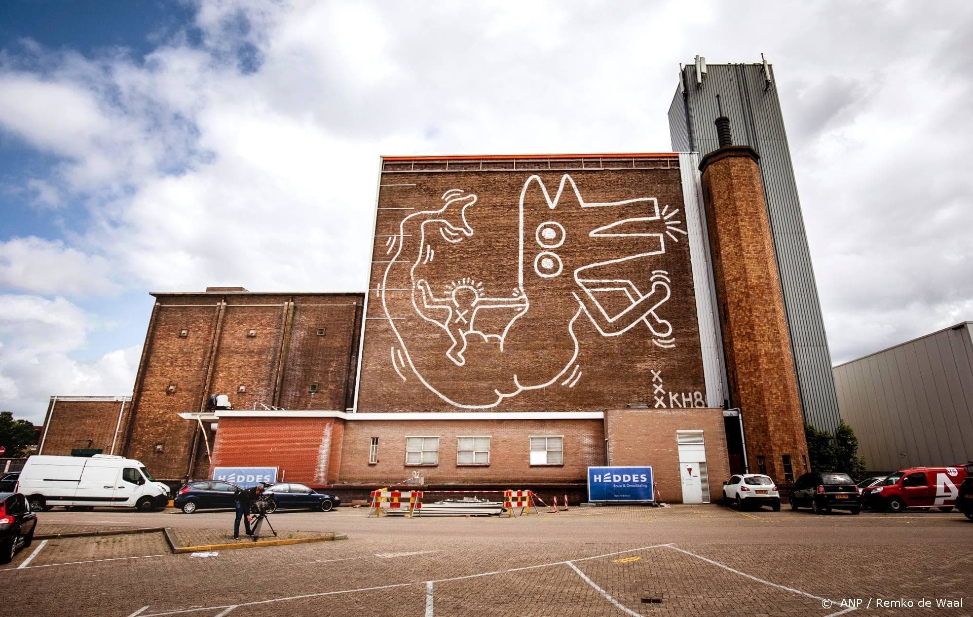 Restauratie muurschildering Keith Haring in Amsterdam begint