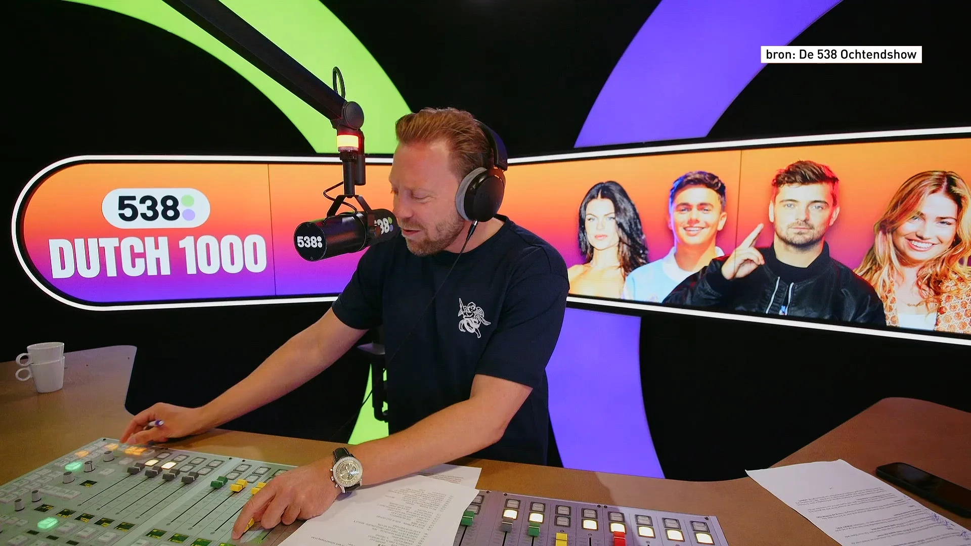 Dries Roelvink mag niet in Carré optreden