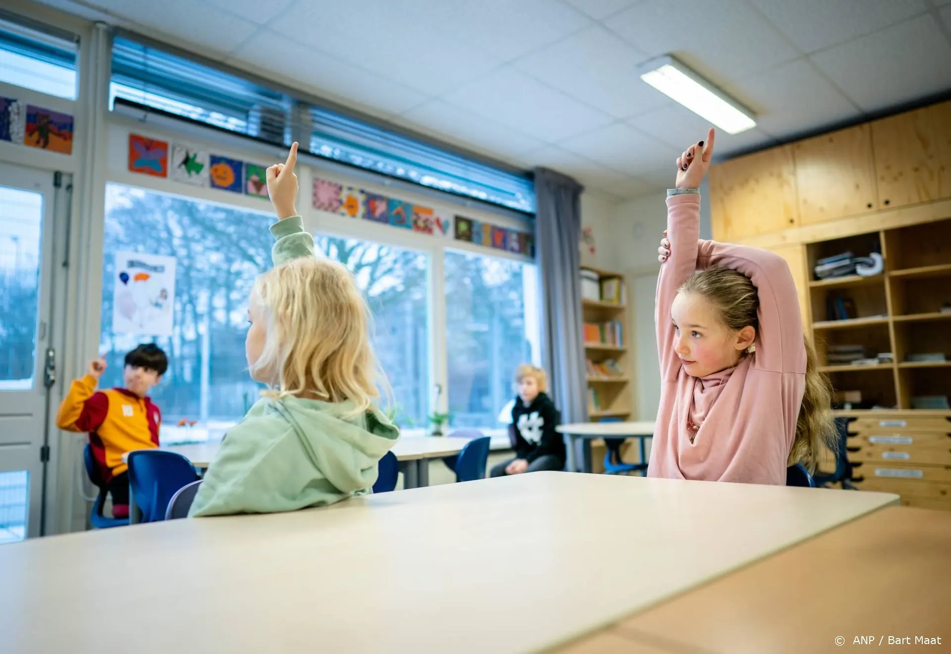 Kinderen vragen naakte gasten over lichaam in nieuw programma