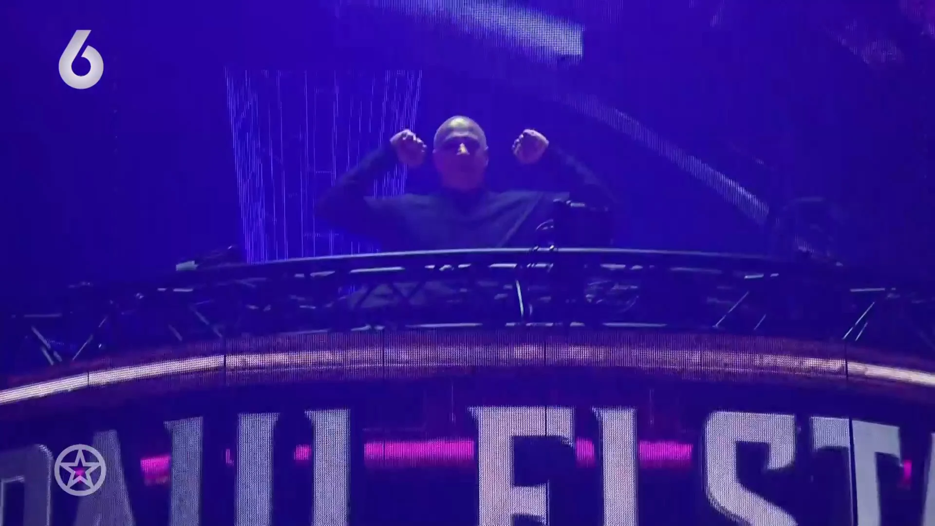 Dj Paul Elstak viert 30-jarig bestaan van hit Rainbow in the Sky