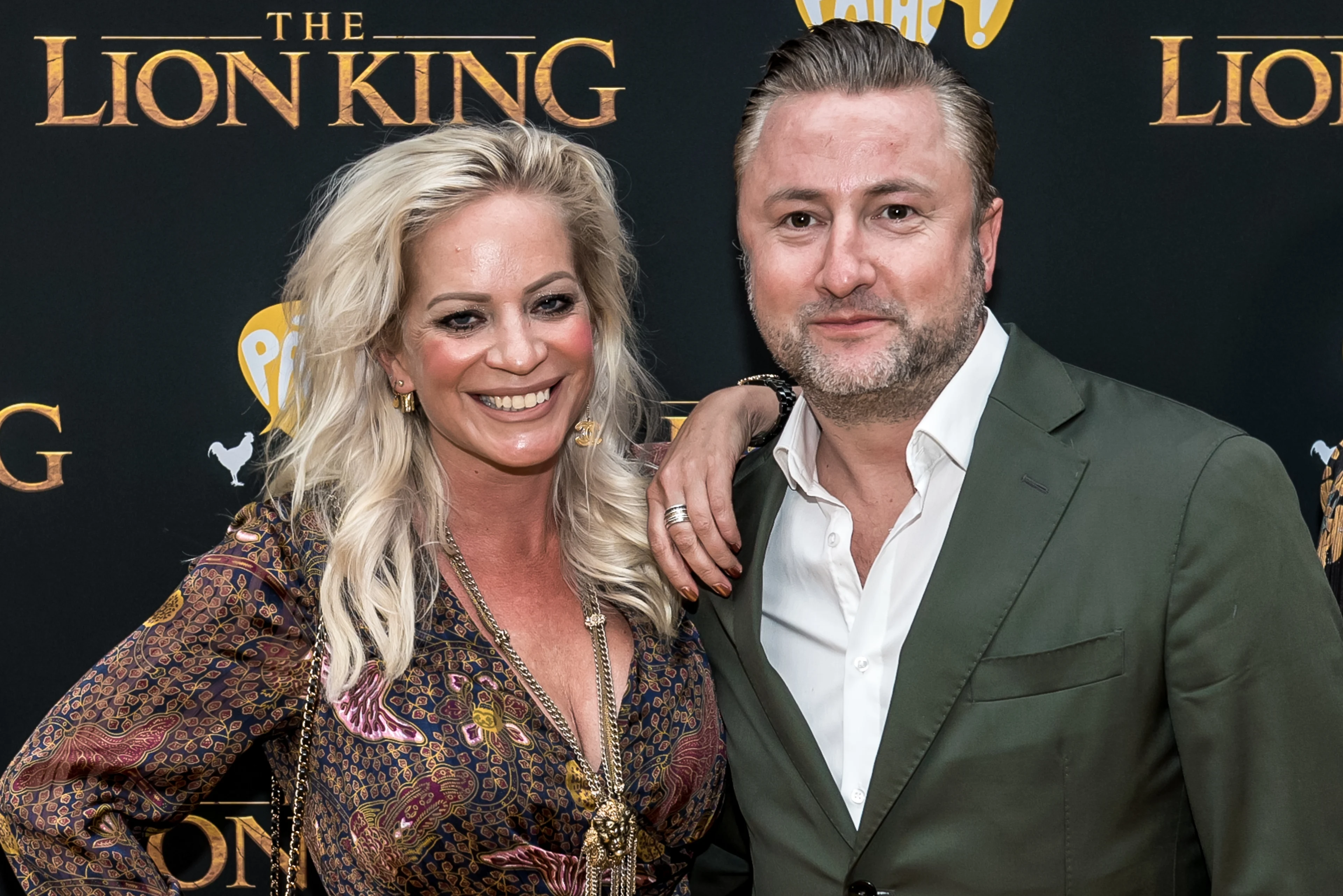 Vrouw Dennis Weening laat van zich horen na operatie