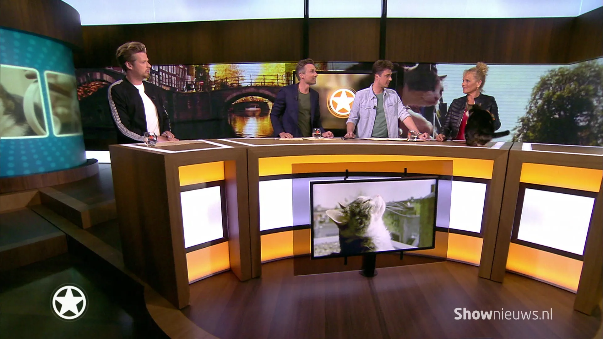 Abatutu te gast in Shownieuws!