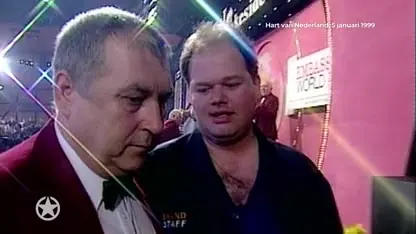 BN'ers massaal aanwezig bij dart-afscheid Barney