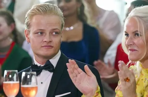 Zoon van kroonprinses aangeklaagd voor meerdere verkrachtingen