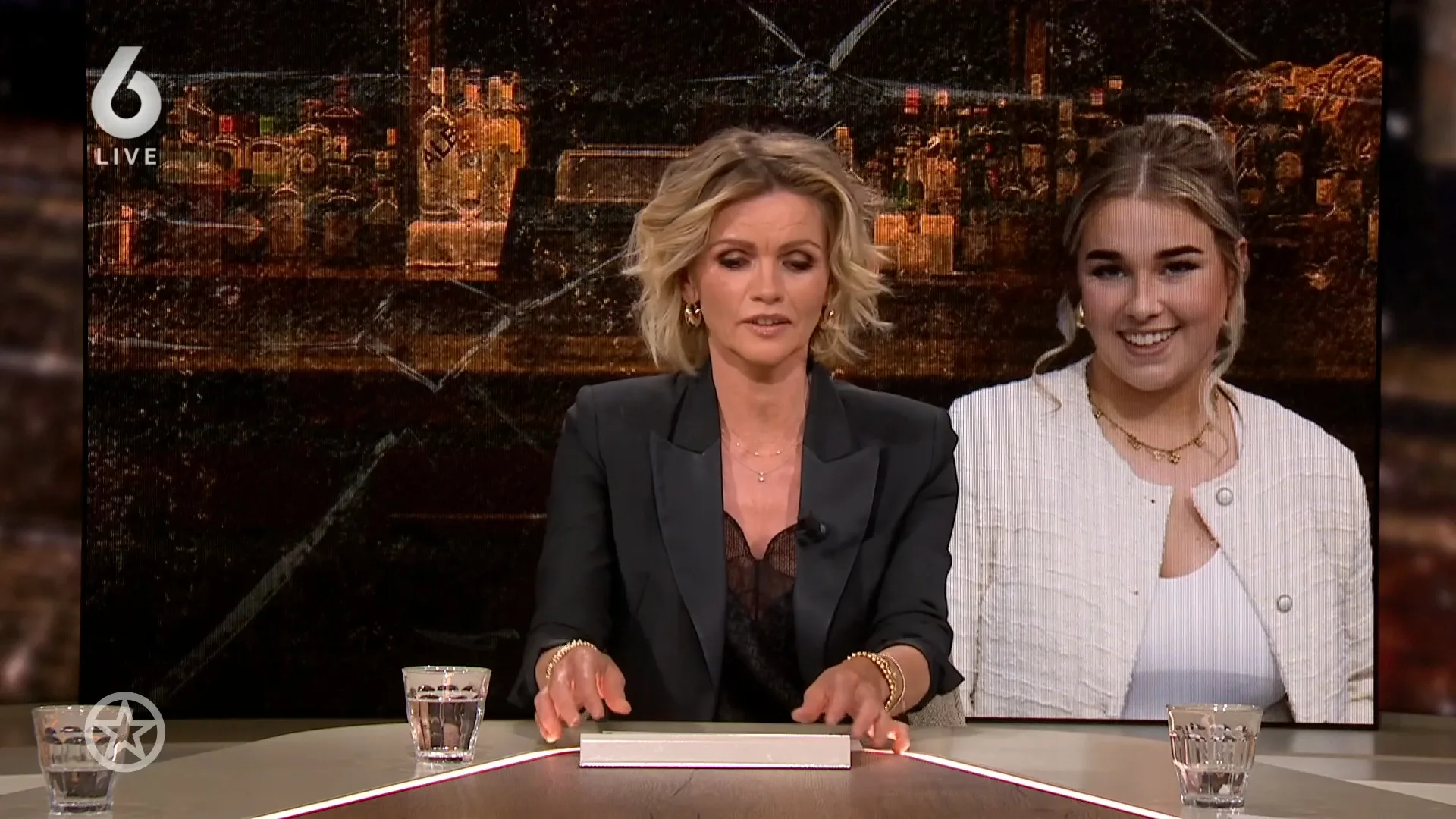 Volkszangeres Senna betrokken bij mishandeling (Shownieuws)