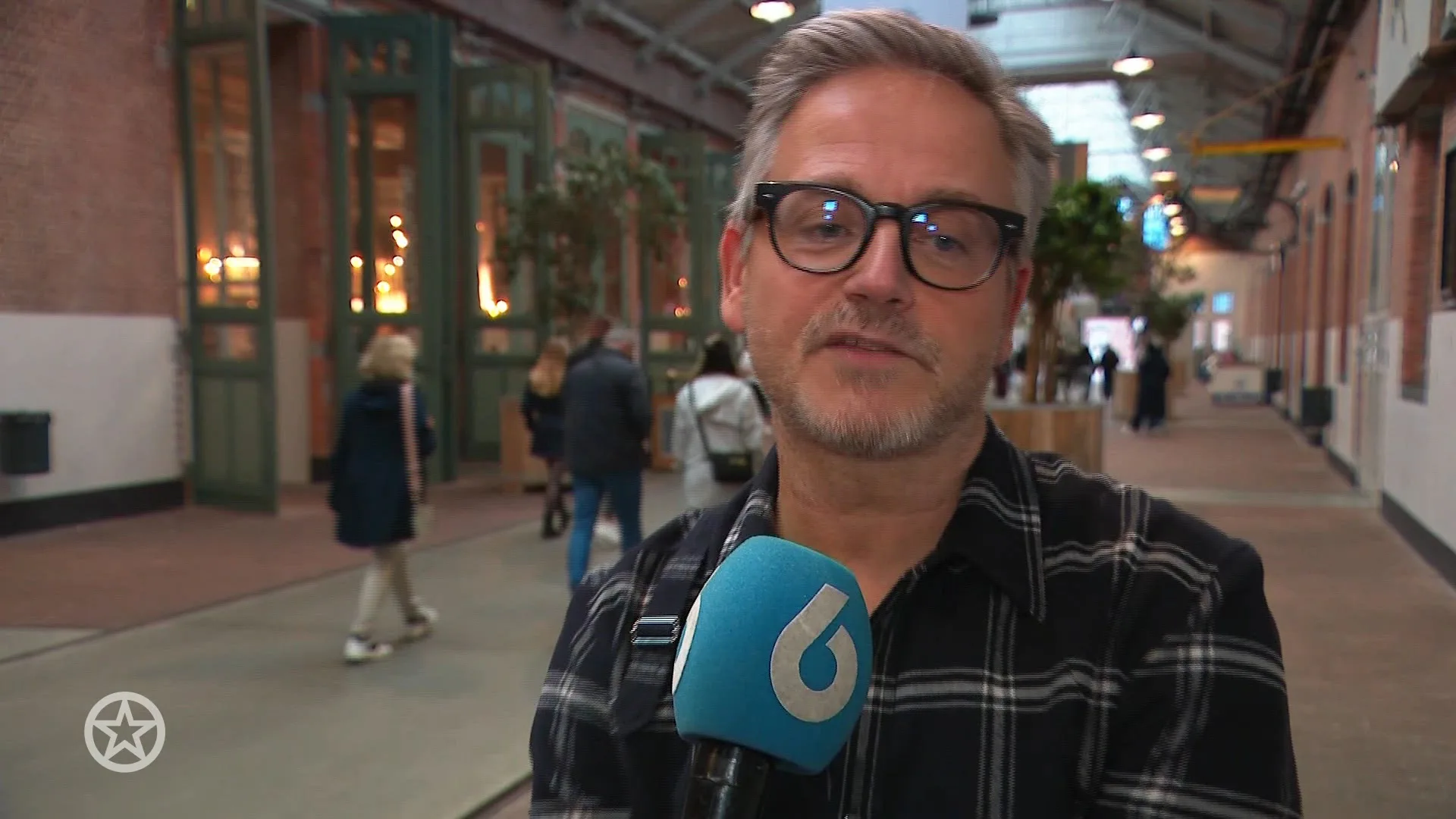 Guus Meeuwis vertelt over zijn concerten in het Sportpaleis