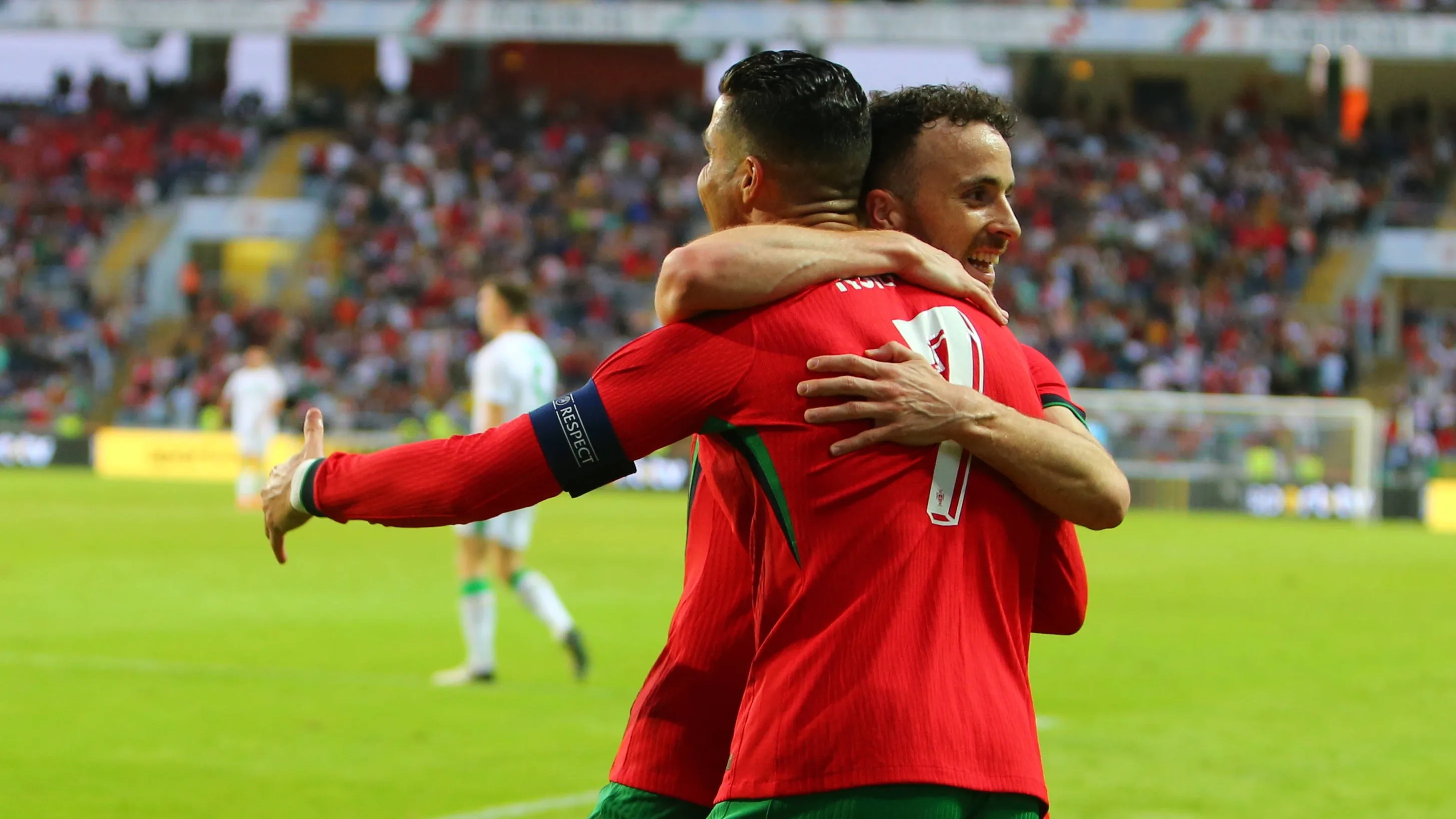 Christiano Ronaldo vol ongeloof na overlijden voetbalvriend Diogo