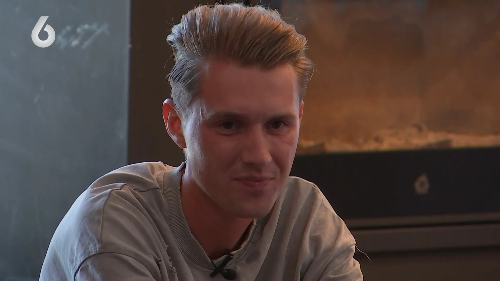 Bradley deelt belangrijk nieuws met de Bondgenoten