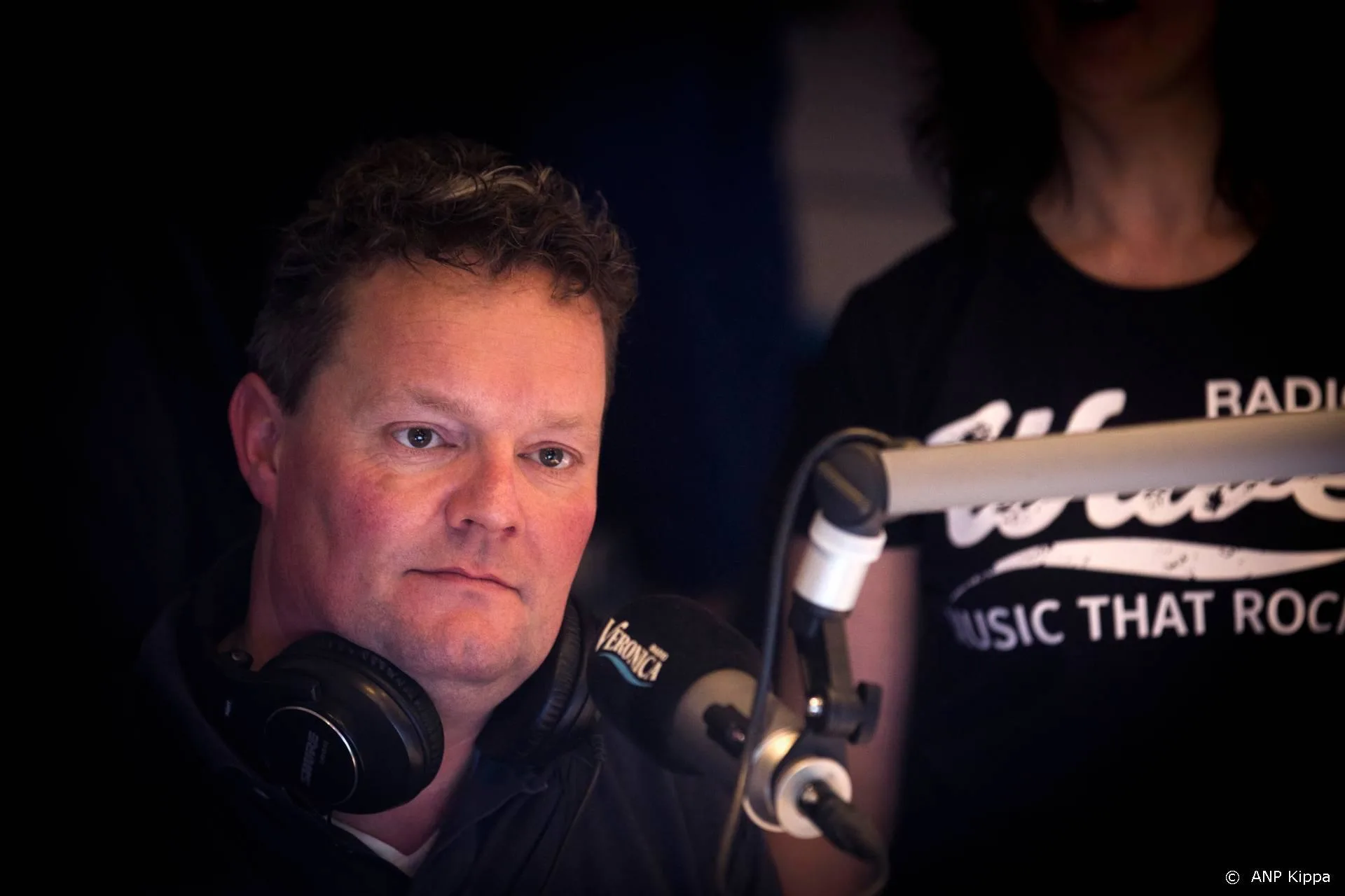 Buma roept radiostations op Nederlandse muziek te draaien