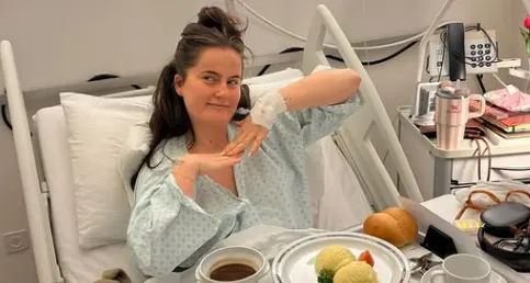 Amy Rose geeft gezondheidsupdate na operatie: 'Was een hel'