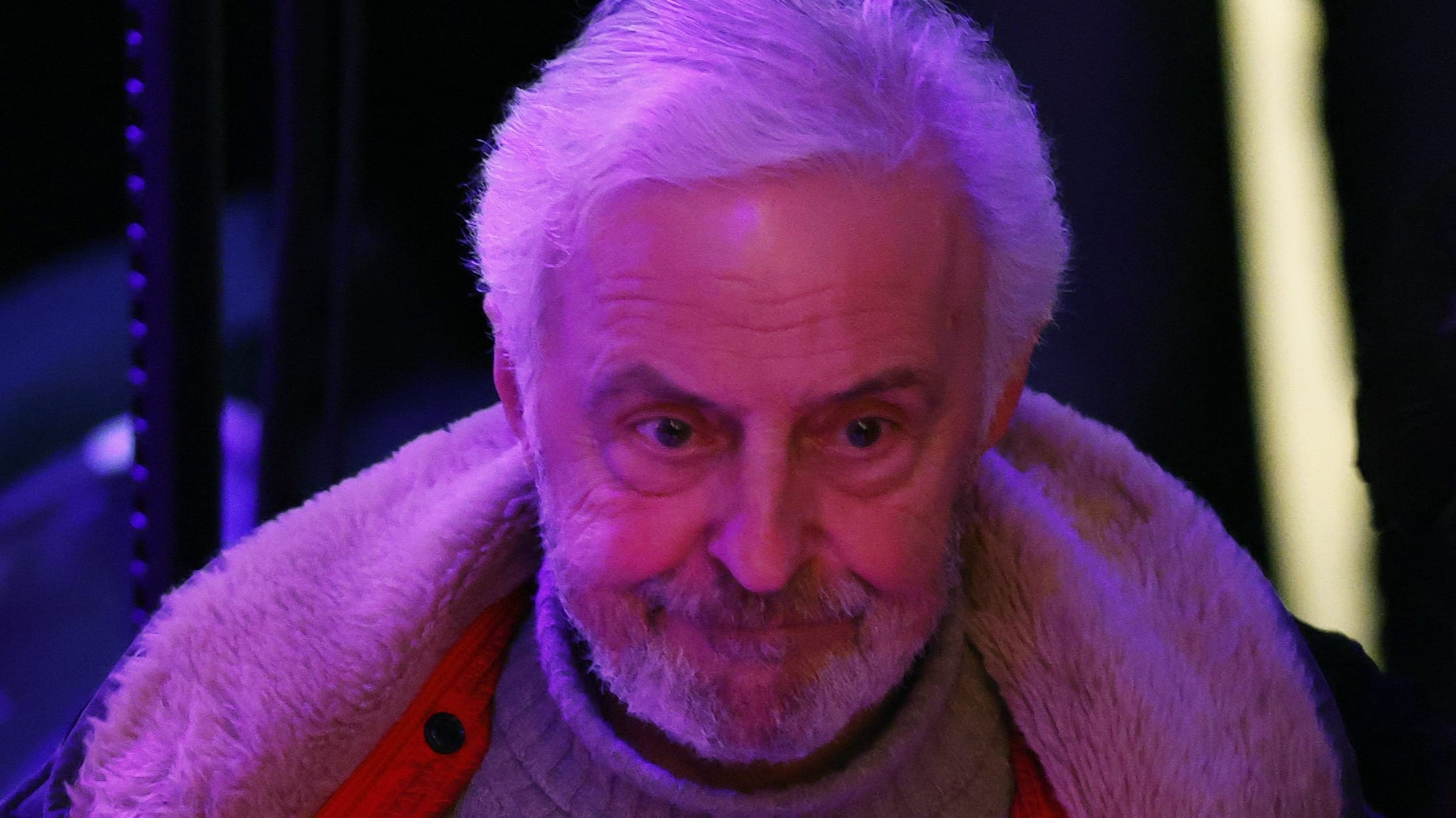 'Hilarische' theaterterugkeer voor Huub Stapel