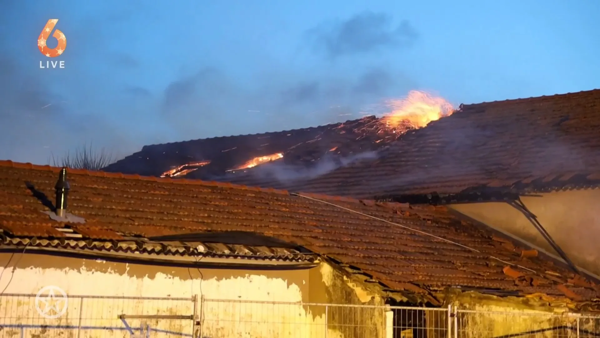 Strandtent prins Bernhard verwoest