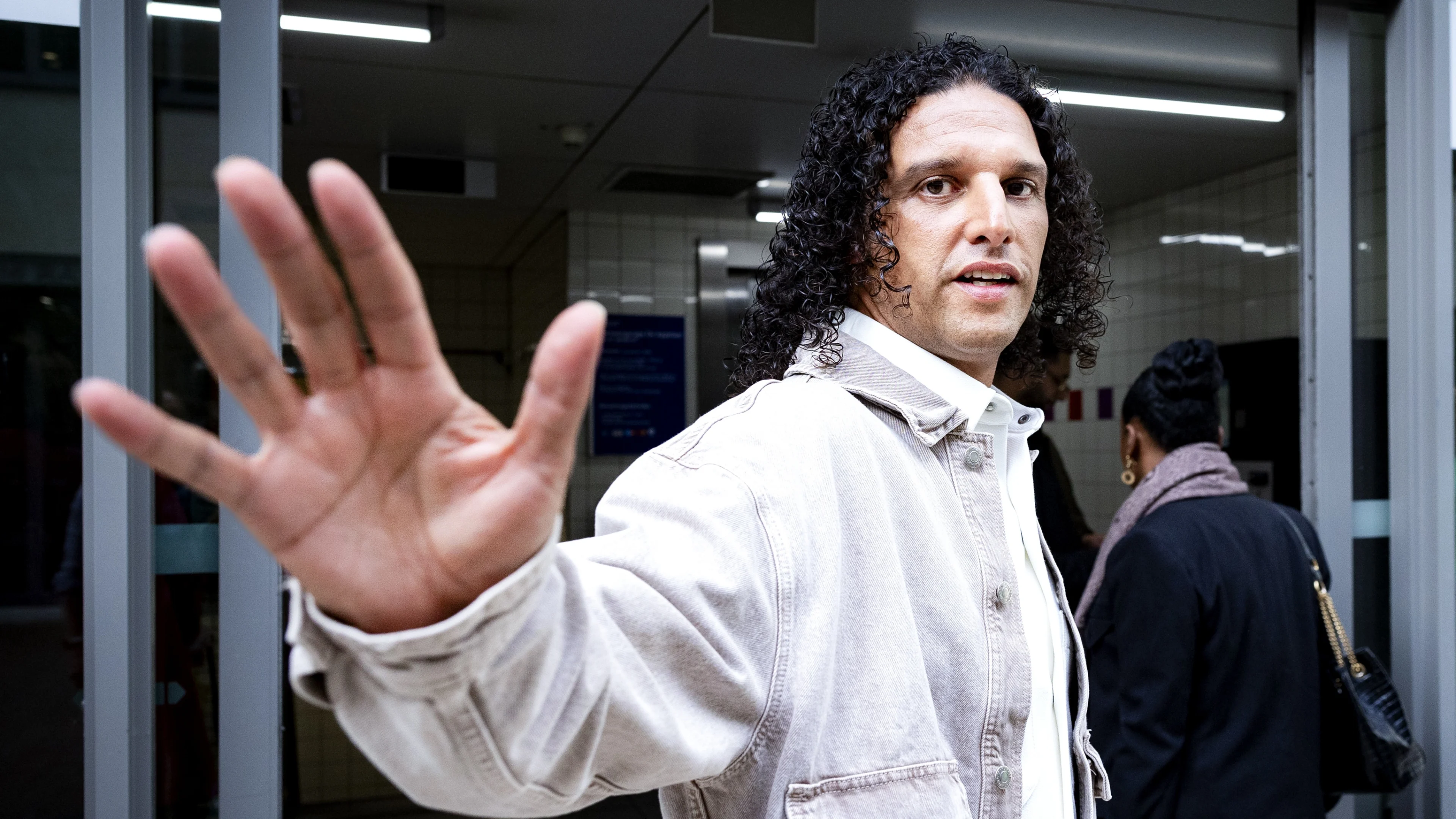 Nieuwe update over inhoudelijke behandeling hoger beroep Ali B