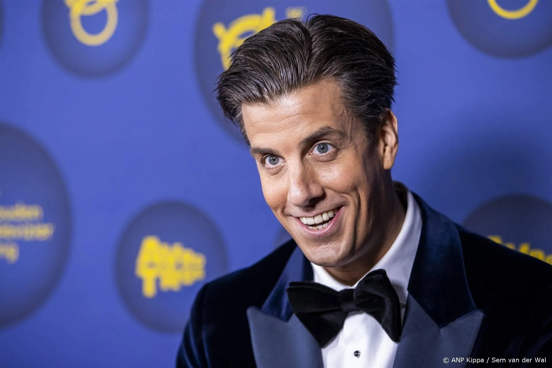 Rob Kemps zet vaart achter de bruiloft 