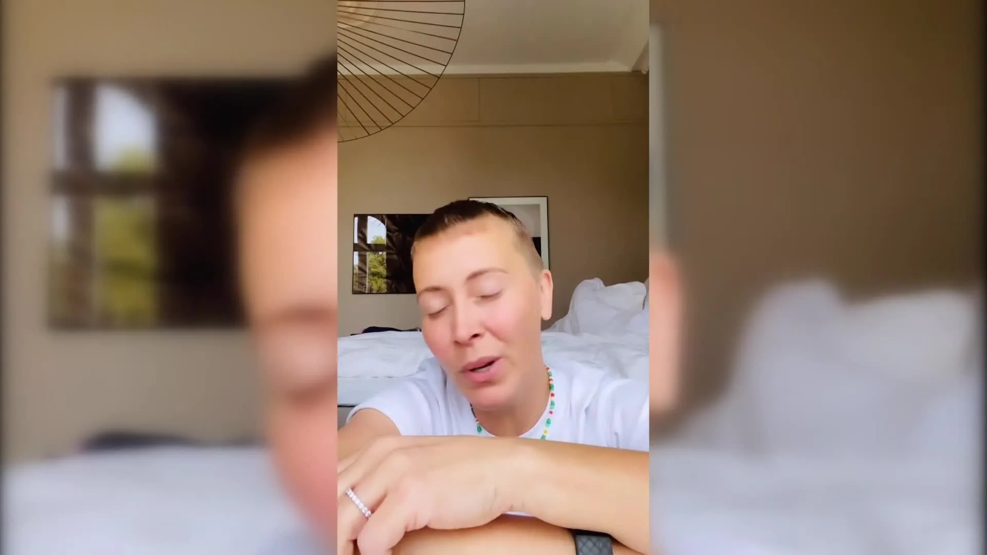 Anouk deelt stukje van nieuwe plaat