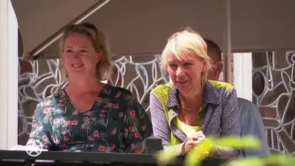 René en Natasja Froger zetten medewerkers Voedselbank in het zonnetje