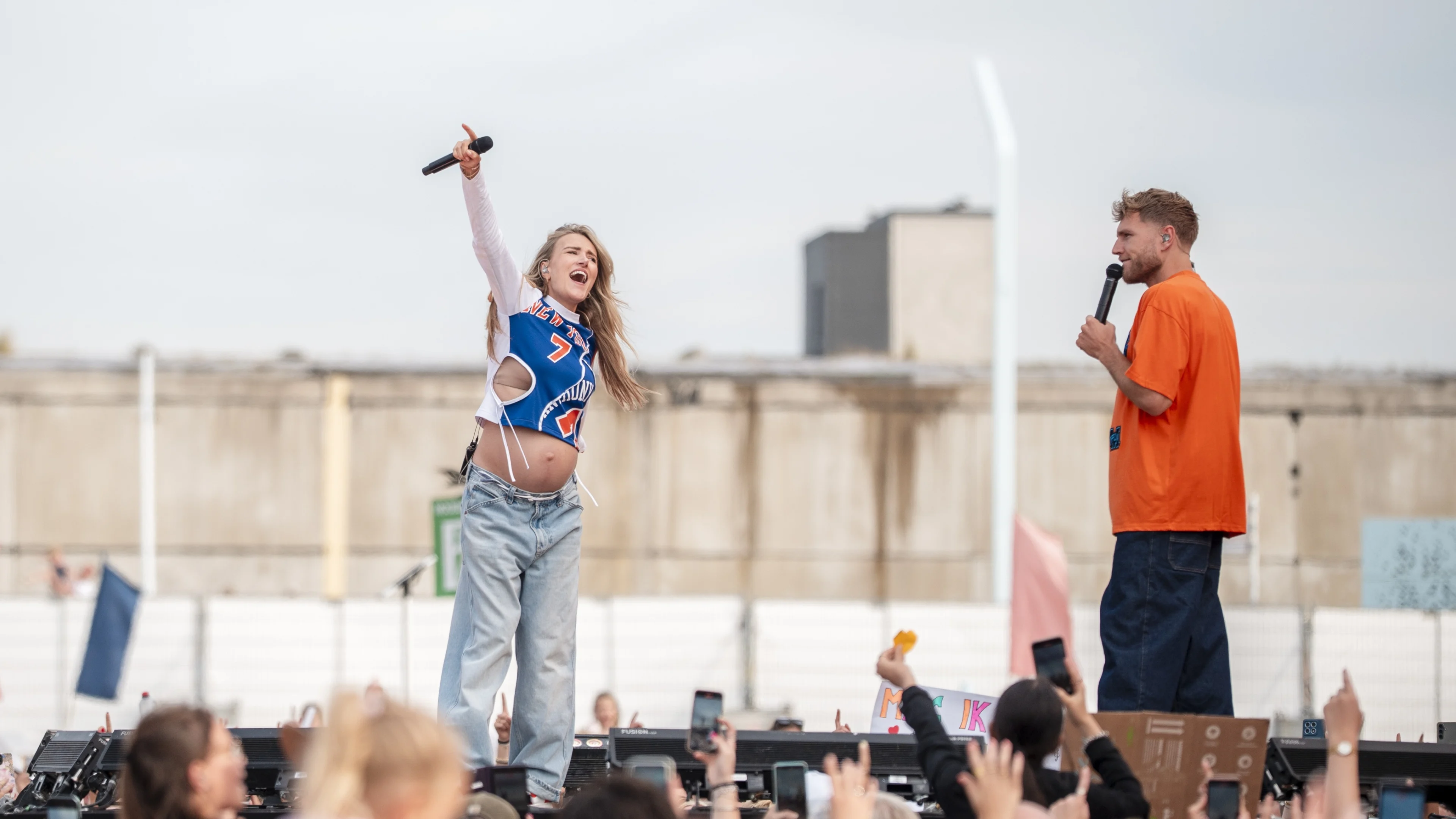 Suzan en Freek schitteren op de bekende The Voice-stoelen