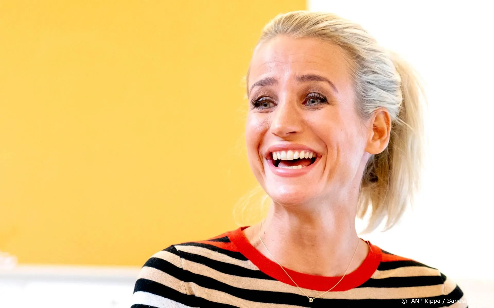 Dionne Stax scoort met MAX-show Van onschatbare waarde