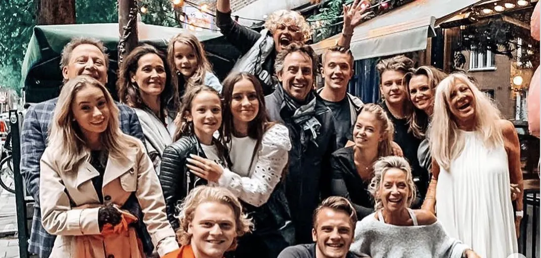 Borsato's delen vrolijke familiefoto