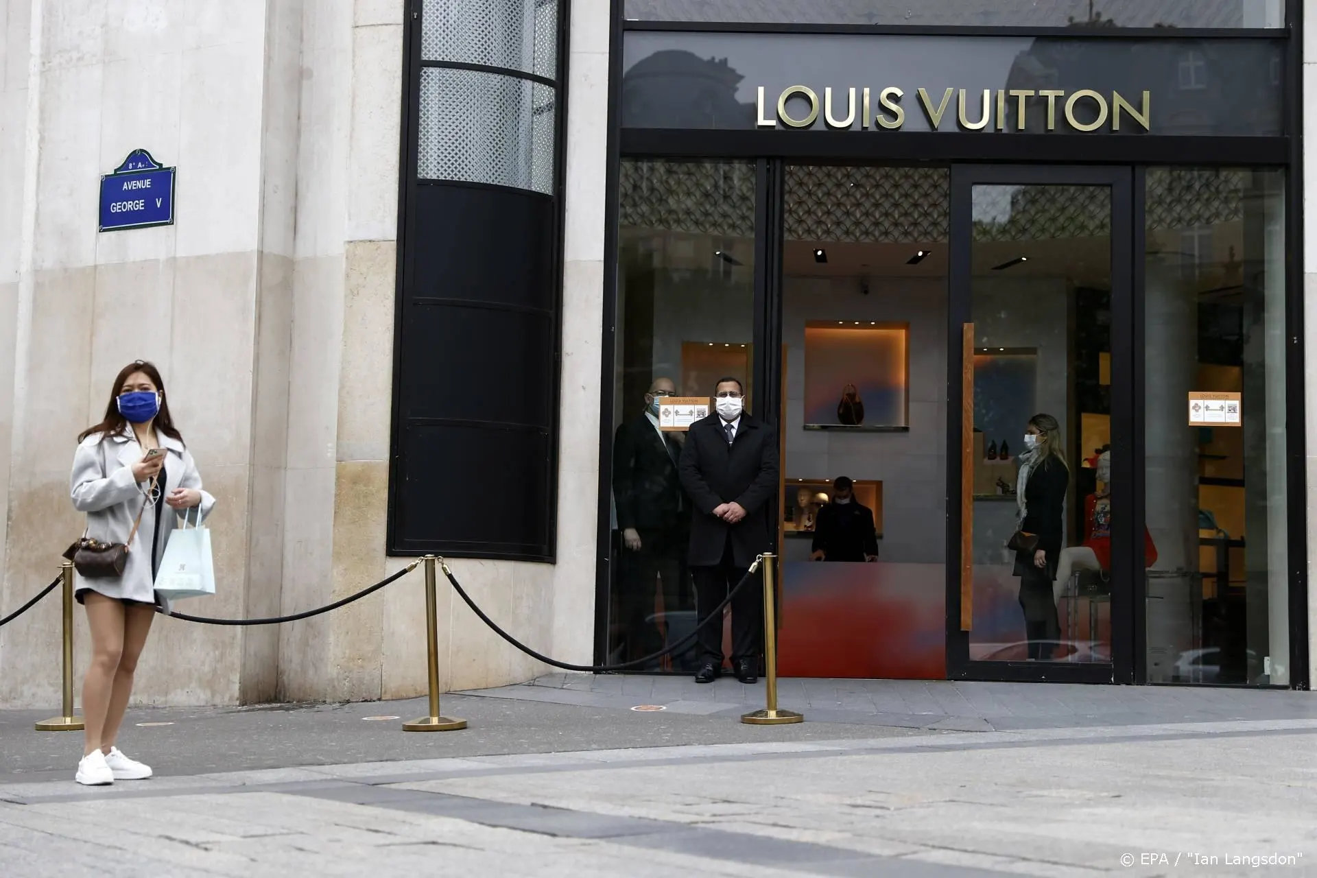 Modehuizen scharen zich achter #BlackLivesMatter