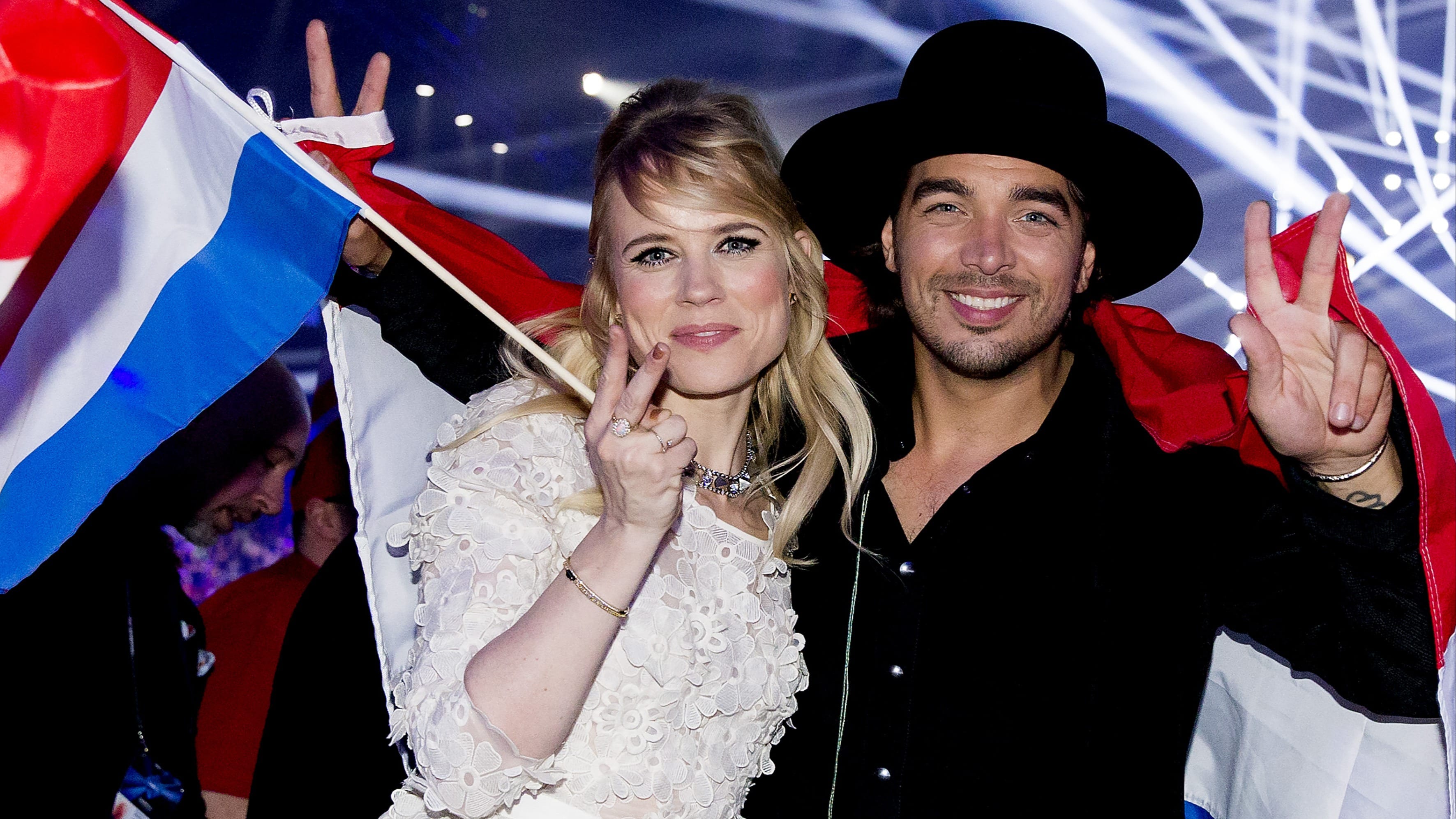 Zo gaat het nu tussen Ilse DeLange en Waylon