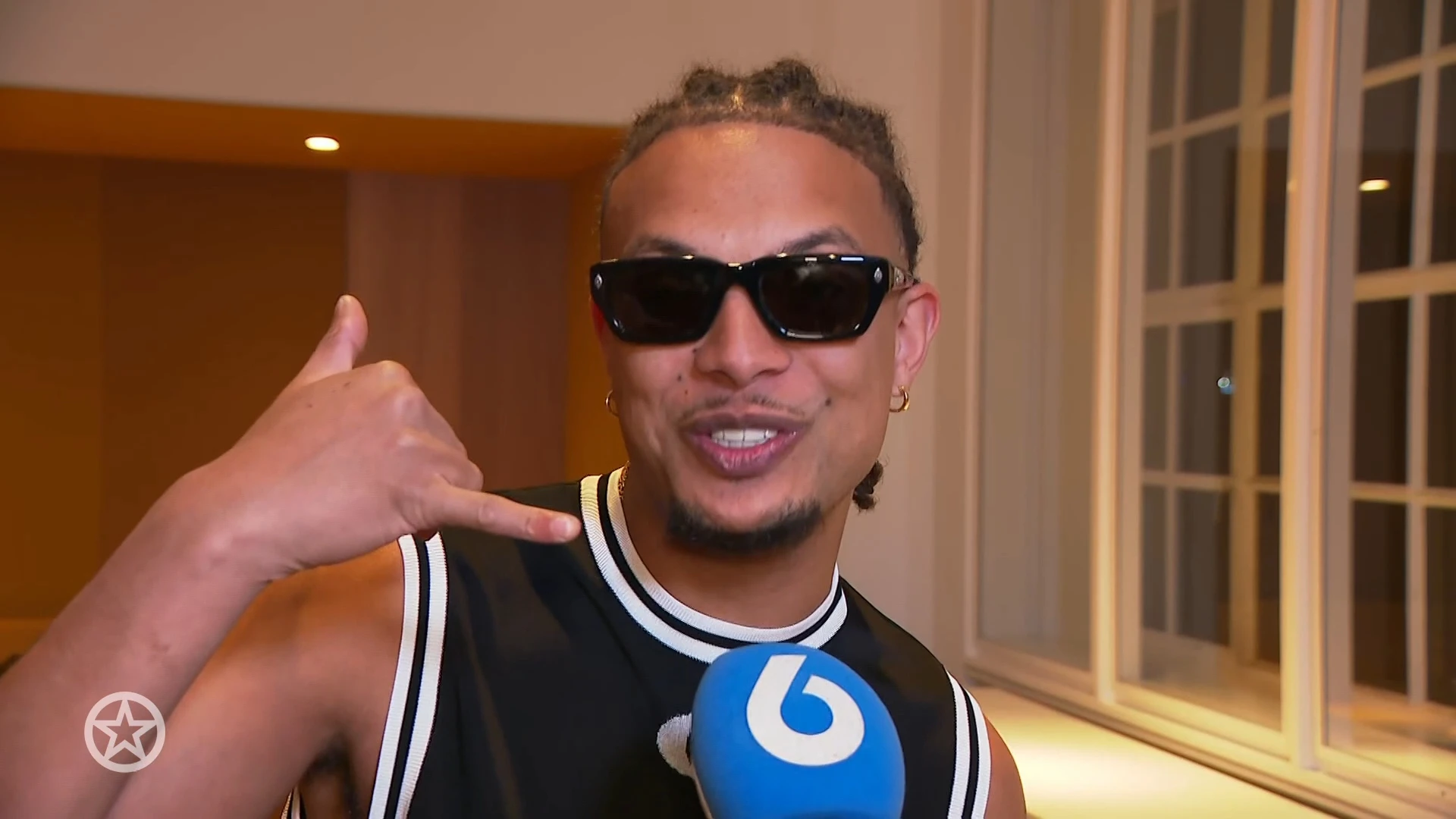 Ronnie Flex reageert op 'uitnodiging' The Voice of Holland