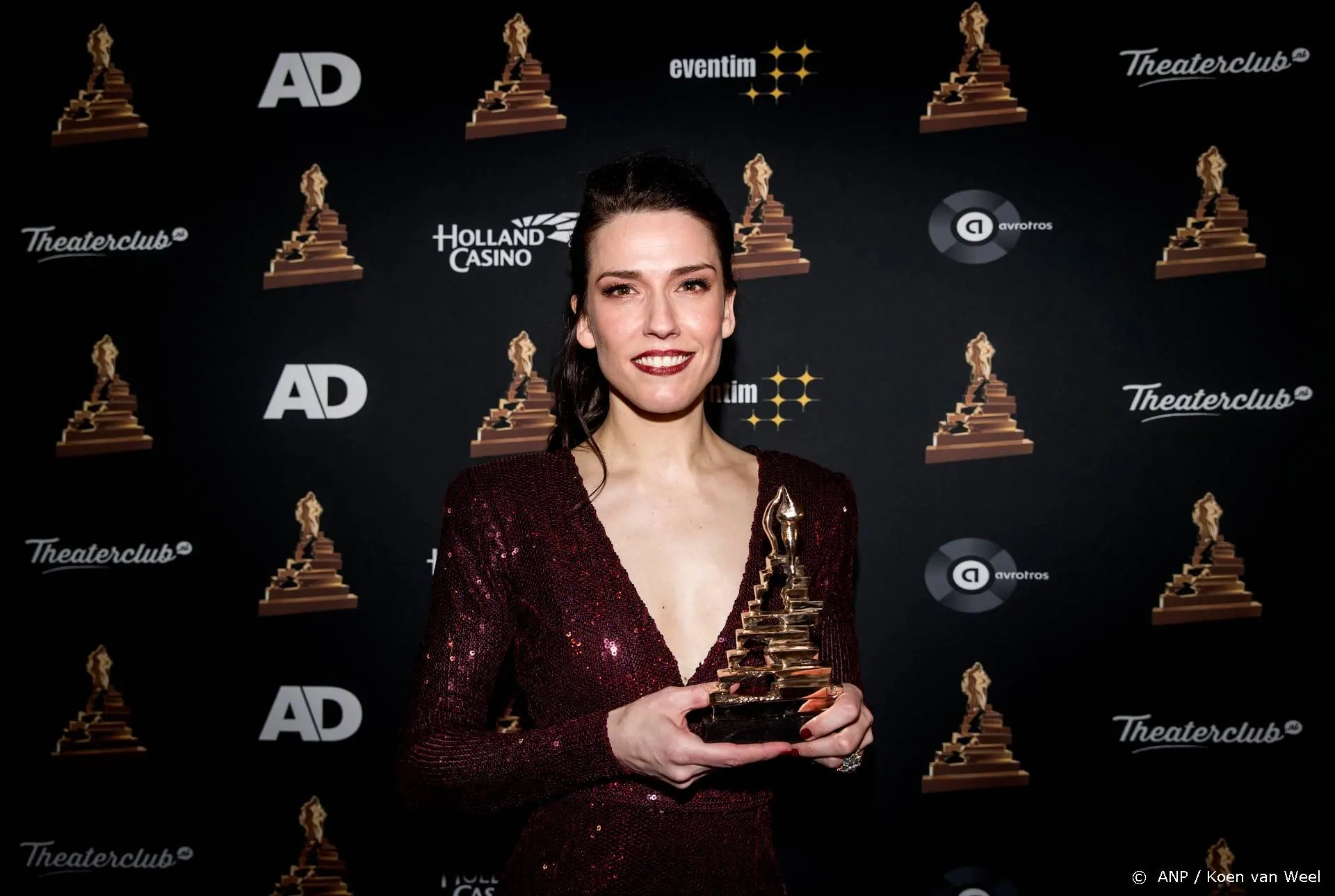 Musicalsterren voor eerste keer met amateurs op podium