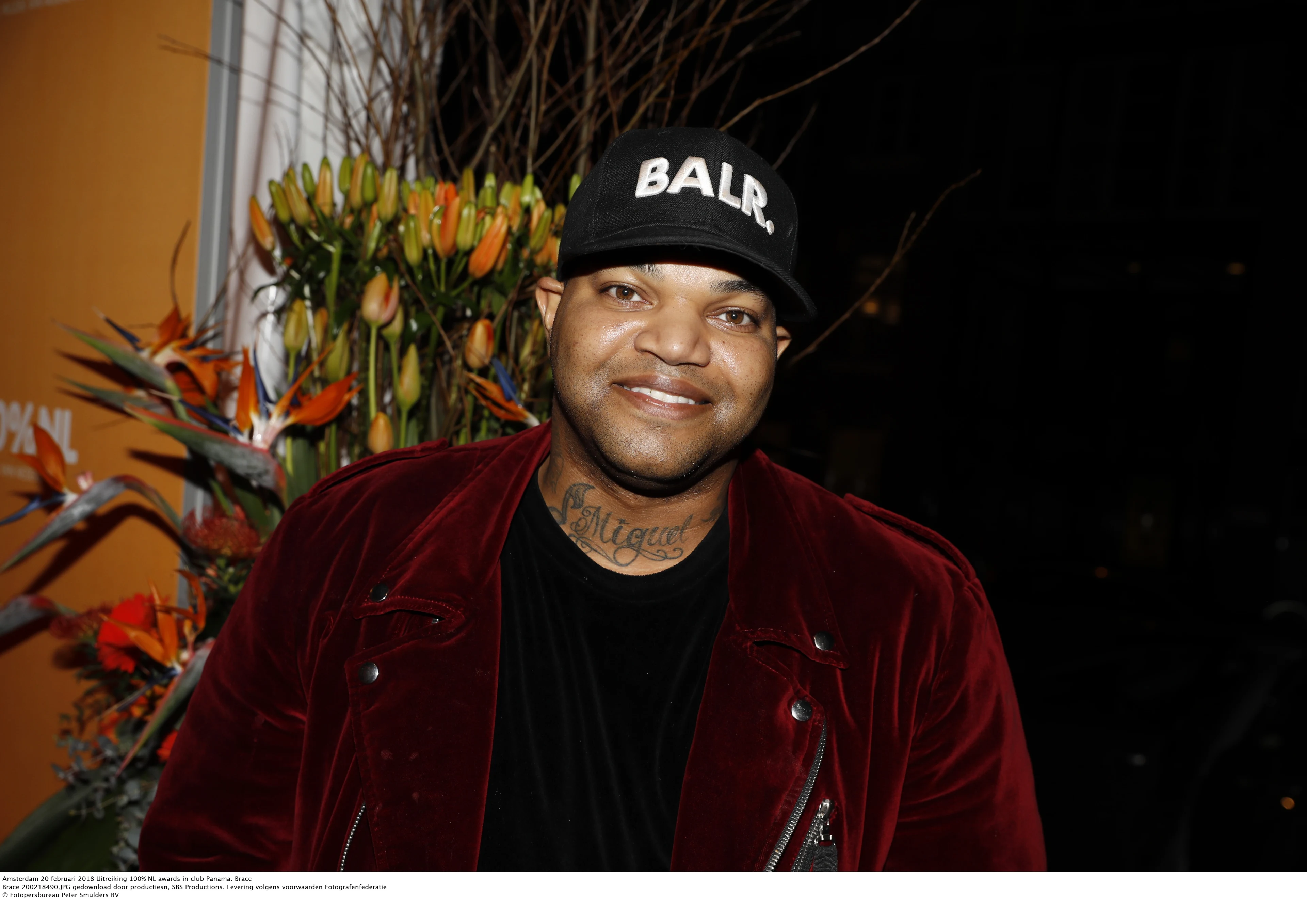 Zanger Brace heeft last van een stalker