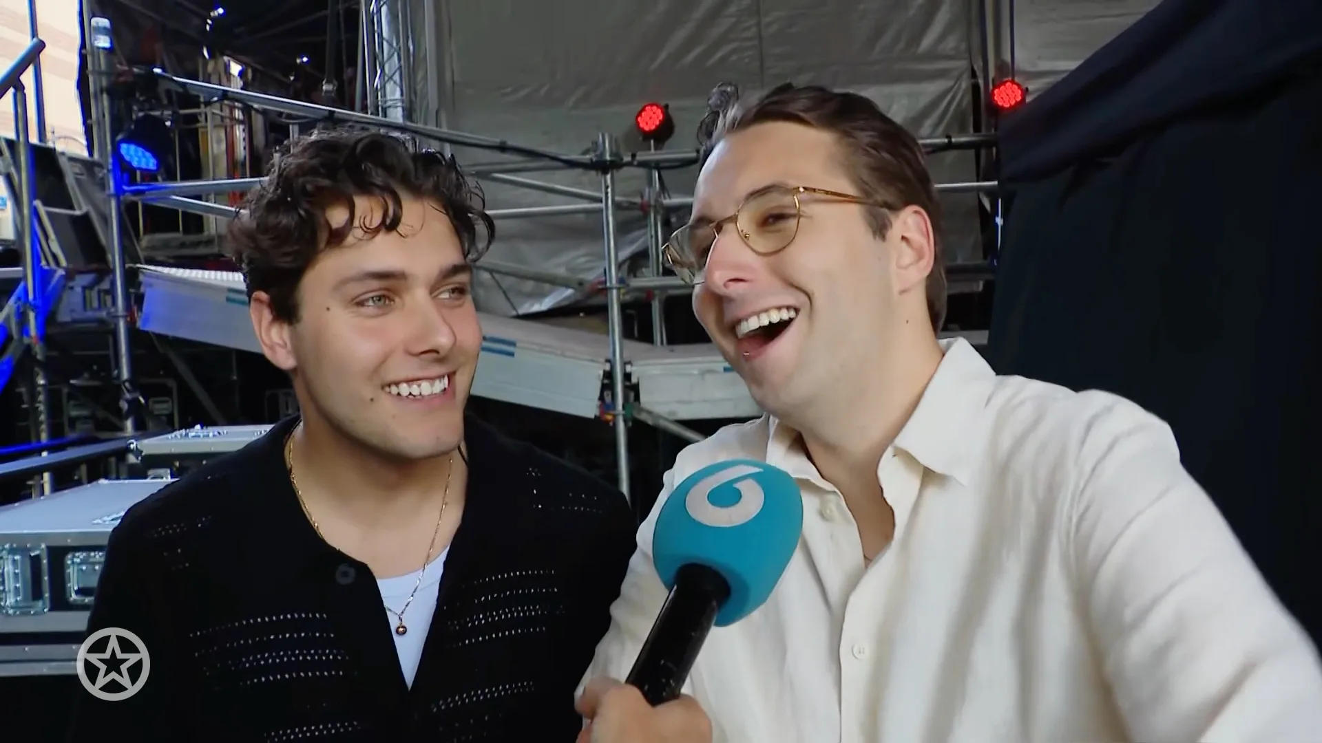 Zo is Frans Bauer door zijn zonen verrast op Vaderdag