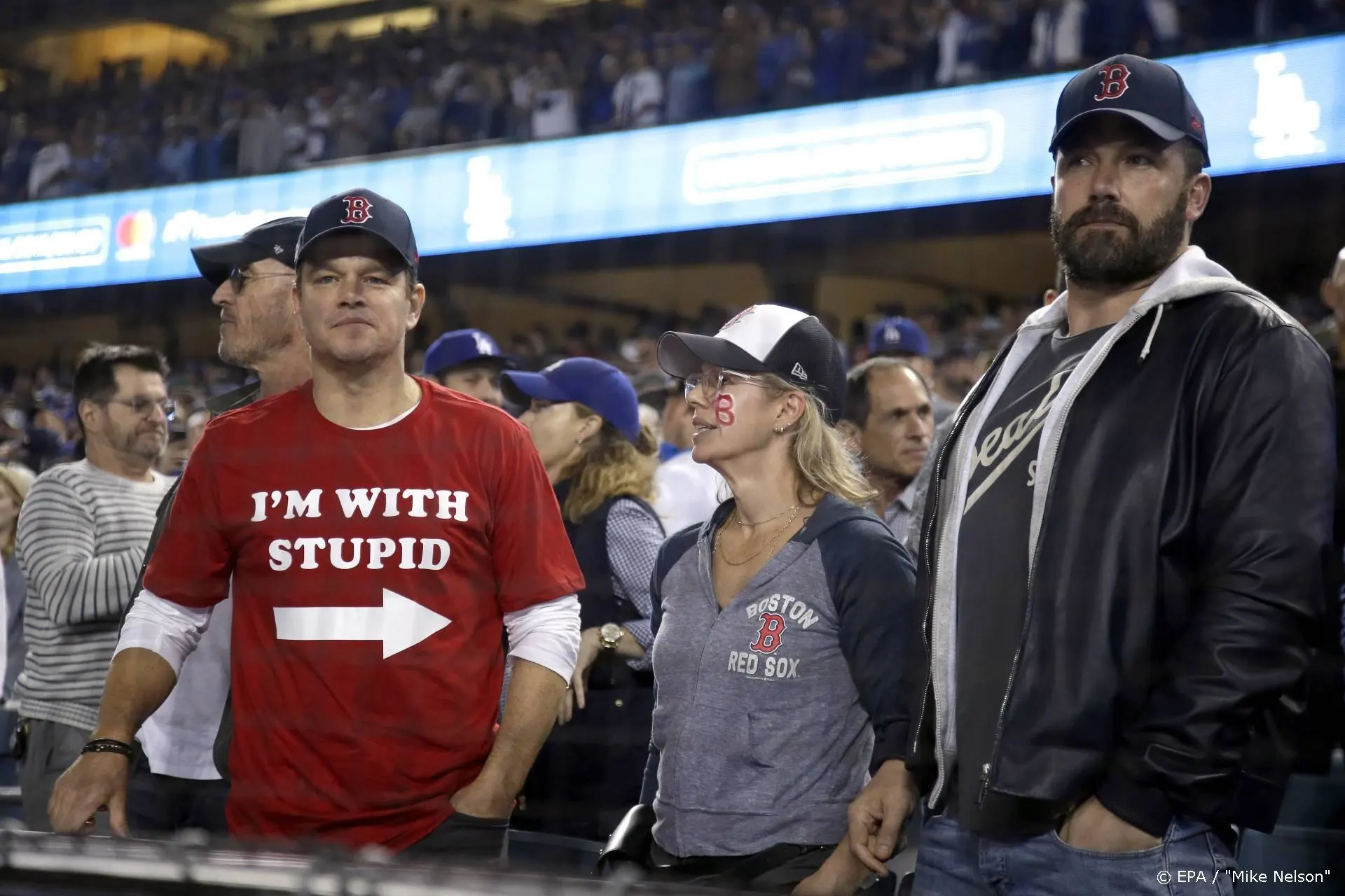 Ben Affleck en Matt Damon halen pokerend 1,6 miljoen op