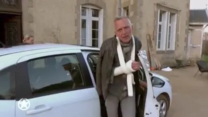 HEFTIG: Martien valt van trap en breekt pols