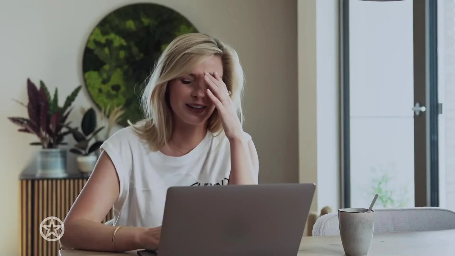 Welmoed Sijtsma zoekt naar maker neppornovideo in nieuw programma