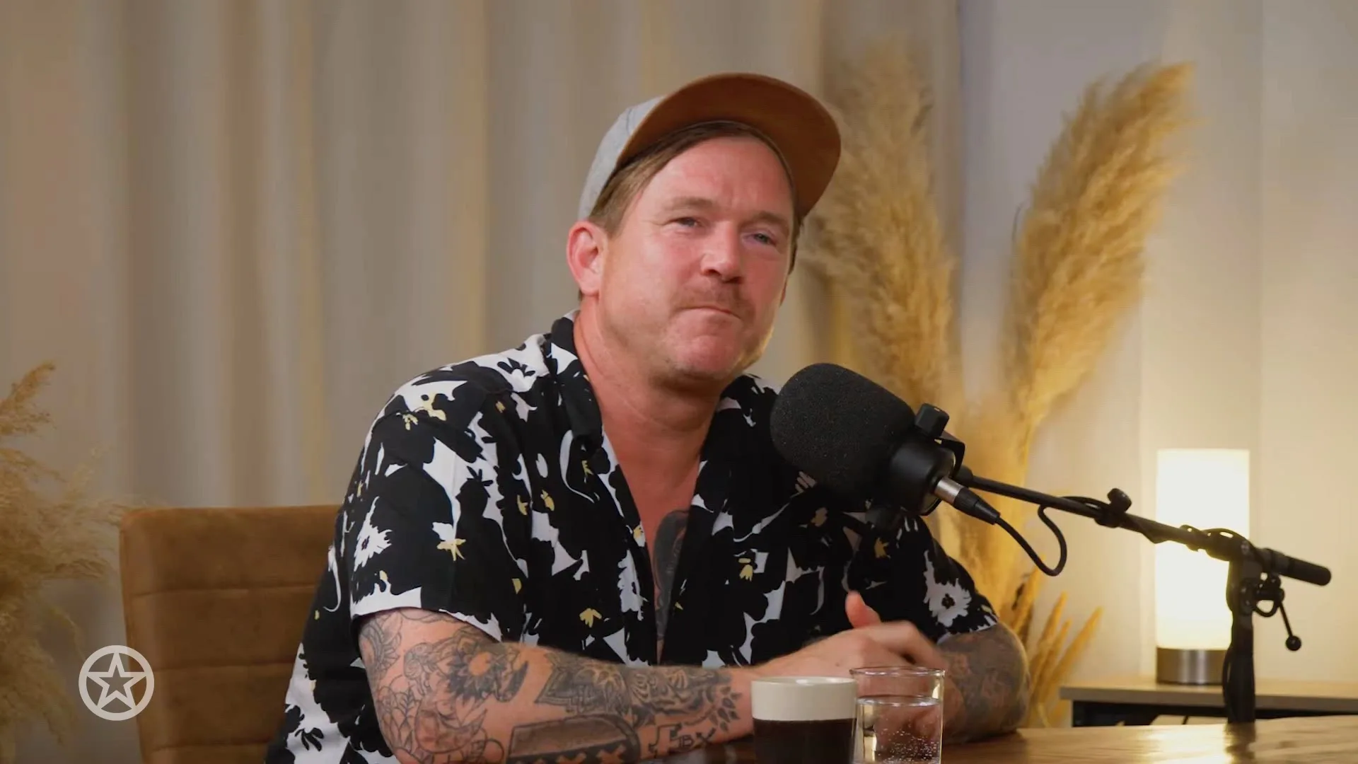 Johnny De Mol openhartig in podcast