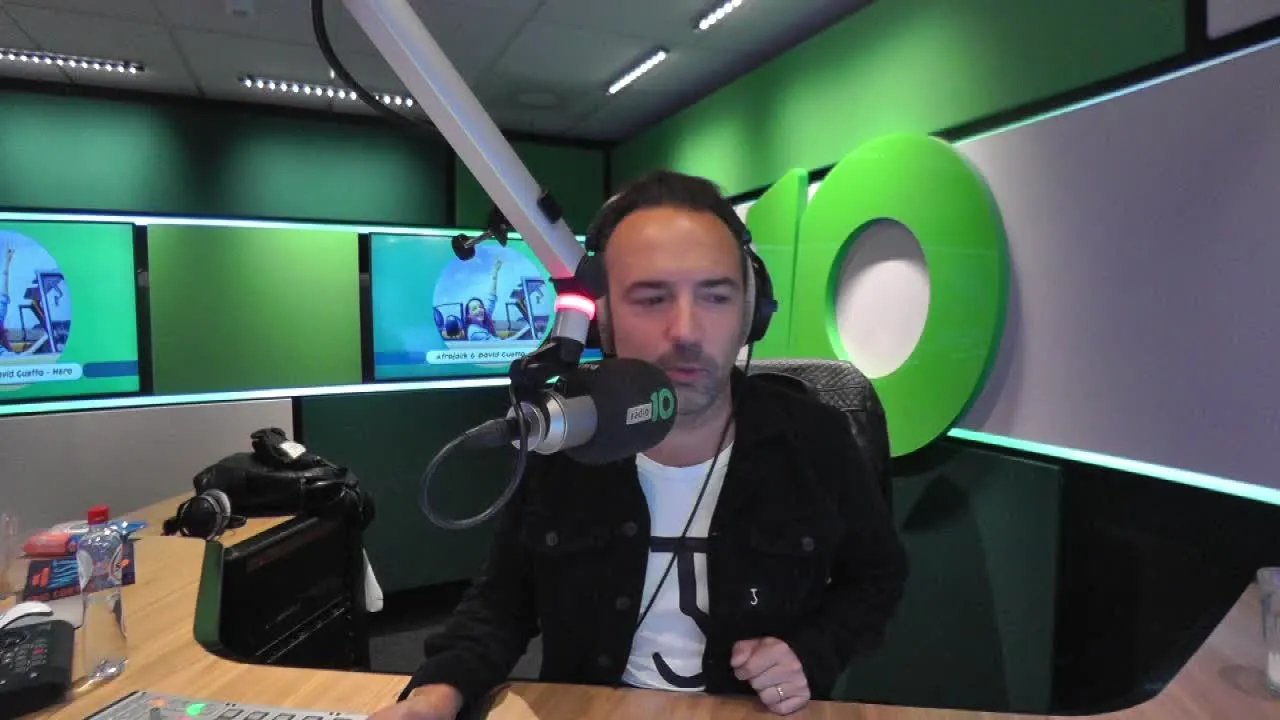 De Dolly Dots lanceren 'Are You With Me' op Radio 10