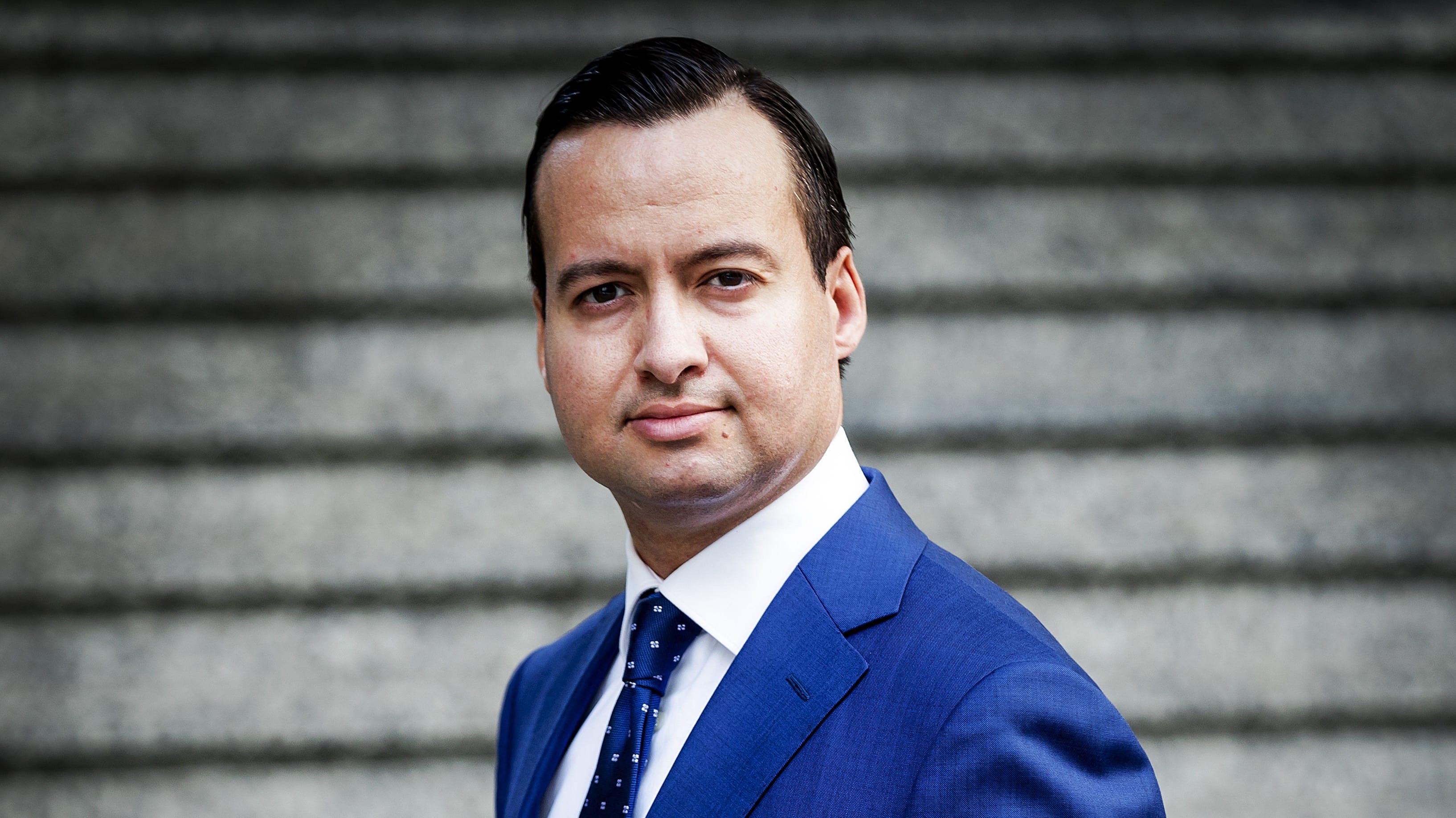 Juridisch adviseur ex -Johnny de Mol, Karim Aachboun, bracht nacht in cel door