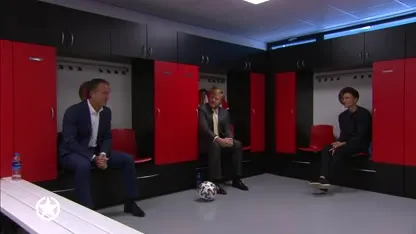 Ajax-fan Willem-Alexander bezoekt De Kuip
