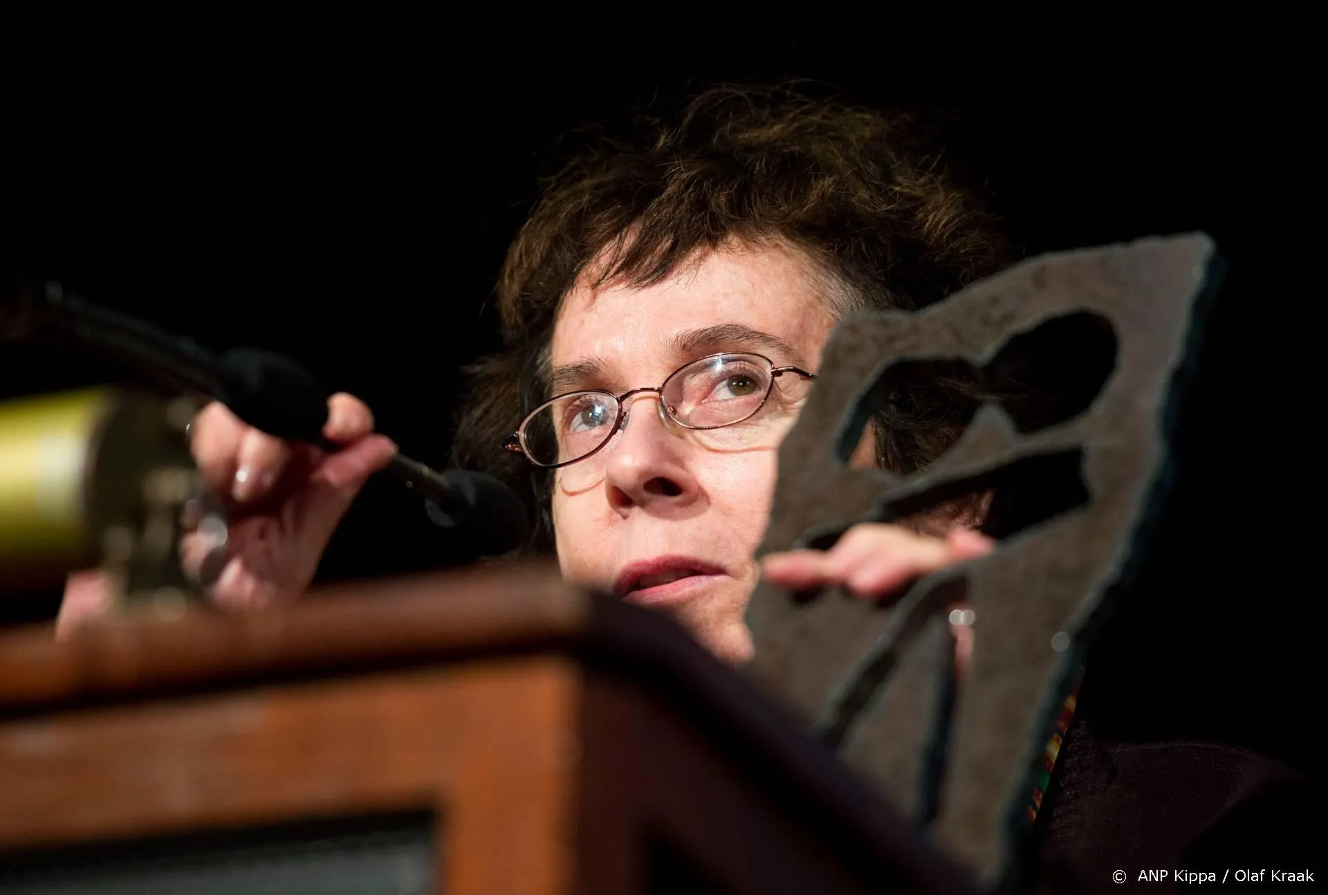 Release 100UP voorlopig uitgesteld