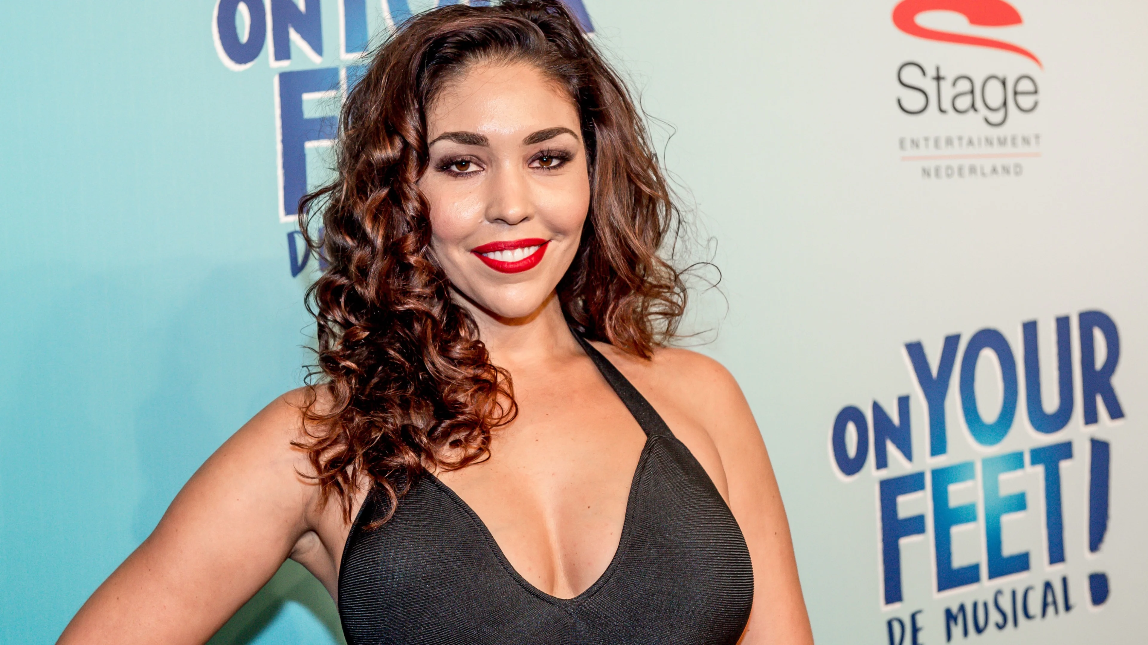 ZIEN: Zangeres Hind deelt bijzonder talent