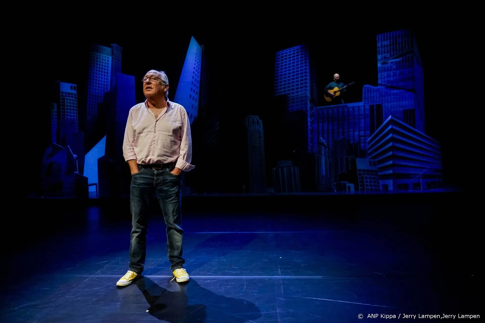 Youp van 't Hek gaat geen nieuwe oudejaarsconference maken