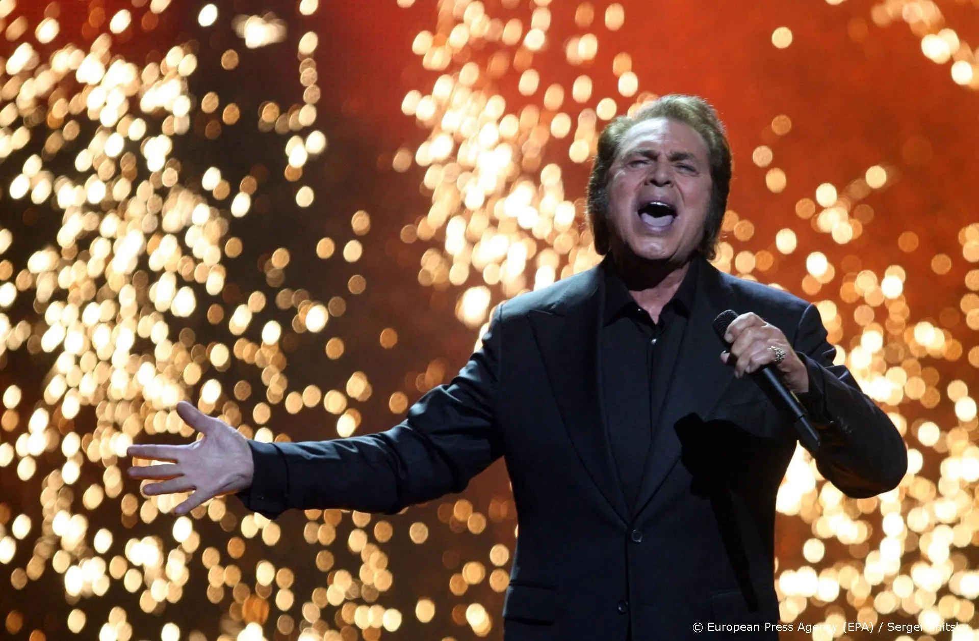 Engelbert Humperdinck (84) besmet met coronavirus